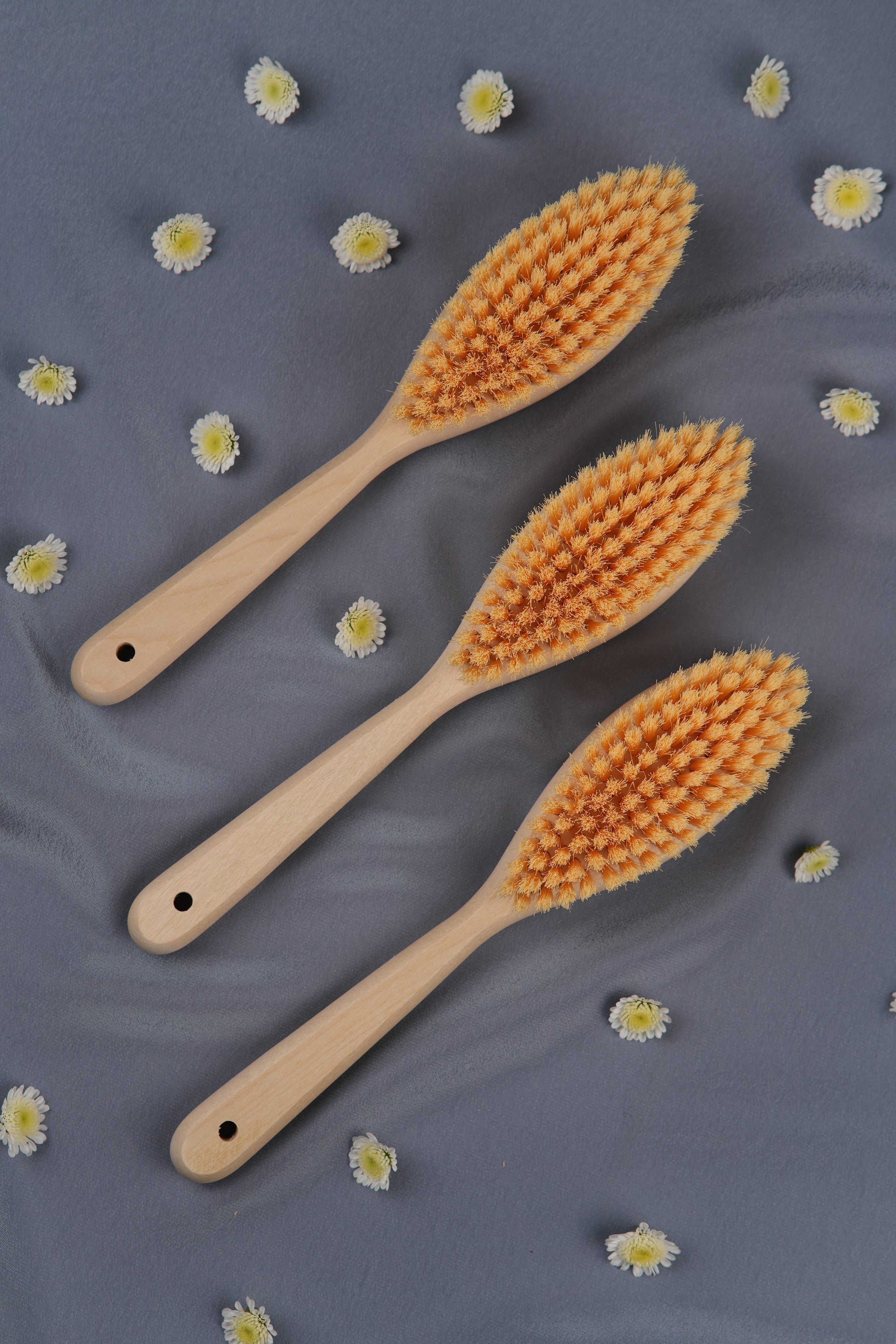 Массажные щетки. Фотограф в Воронеже Ольга Космодемьянская