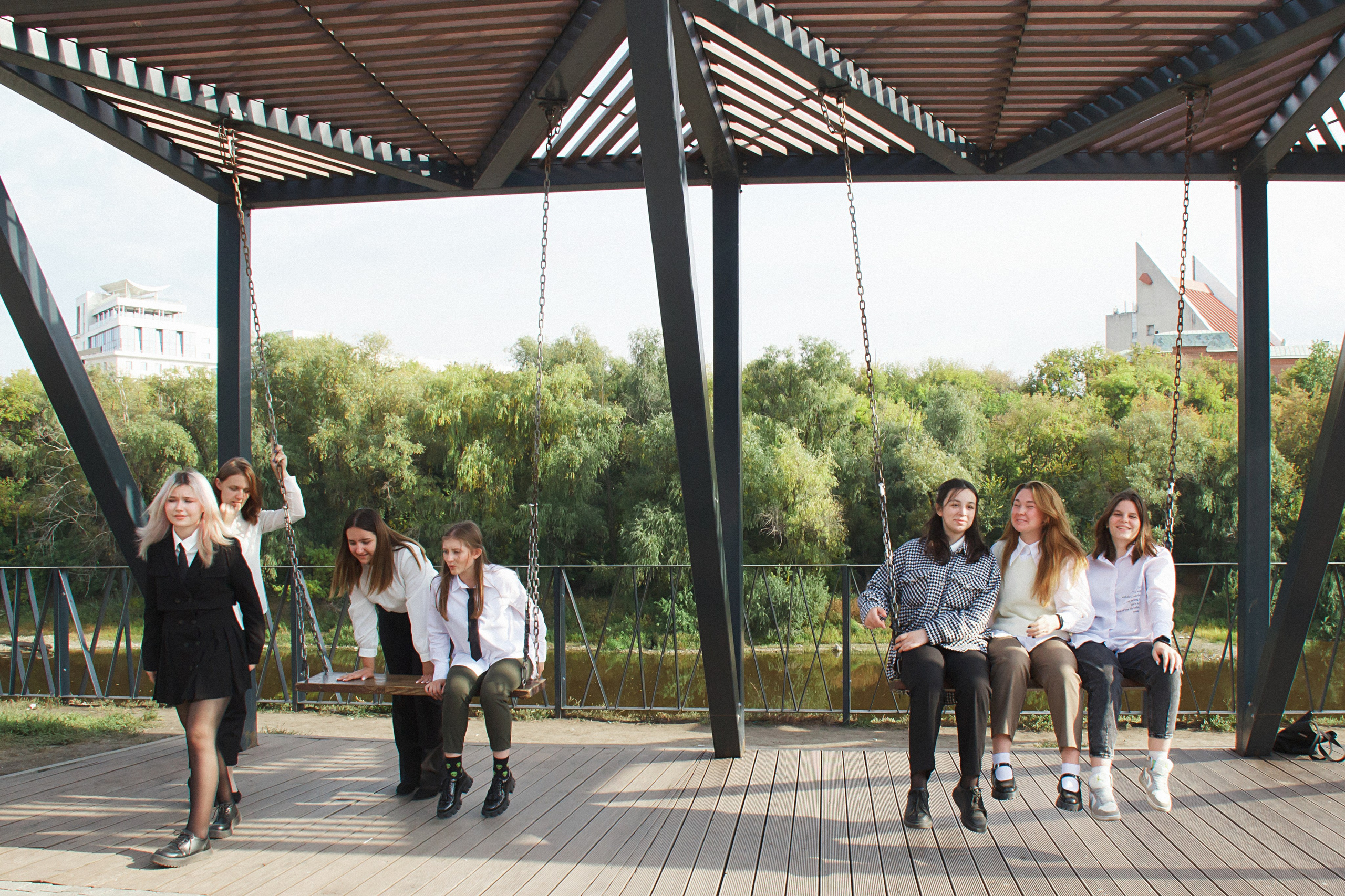 Выпускной альбом 2023. Фотограф и видеограф в Омск/Москва Сащенко Лера