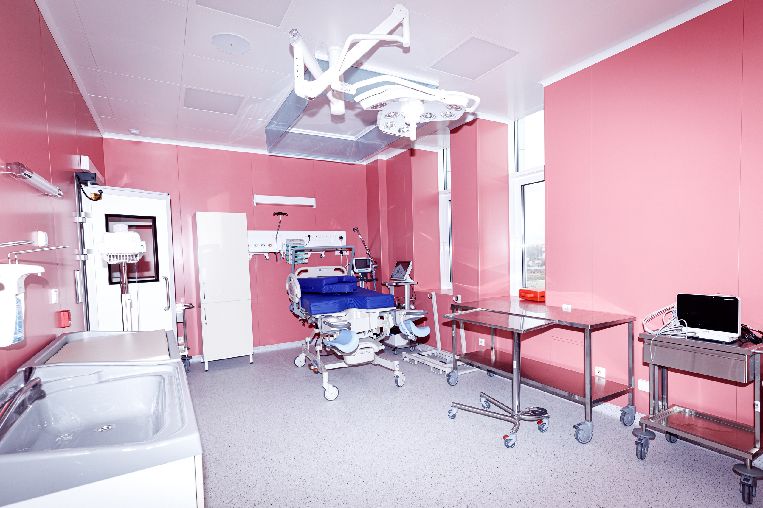 Родильный дом. Фотограф Ольга Эмбер