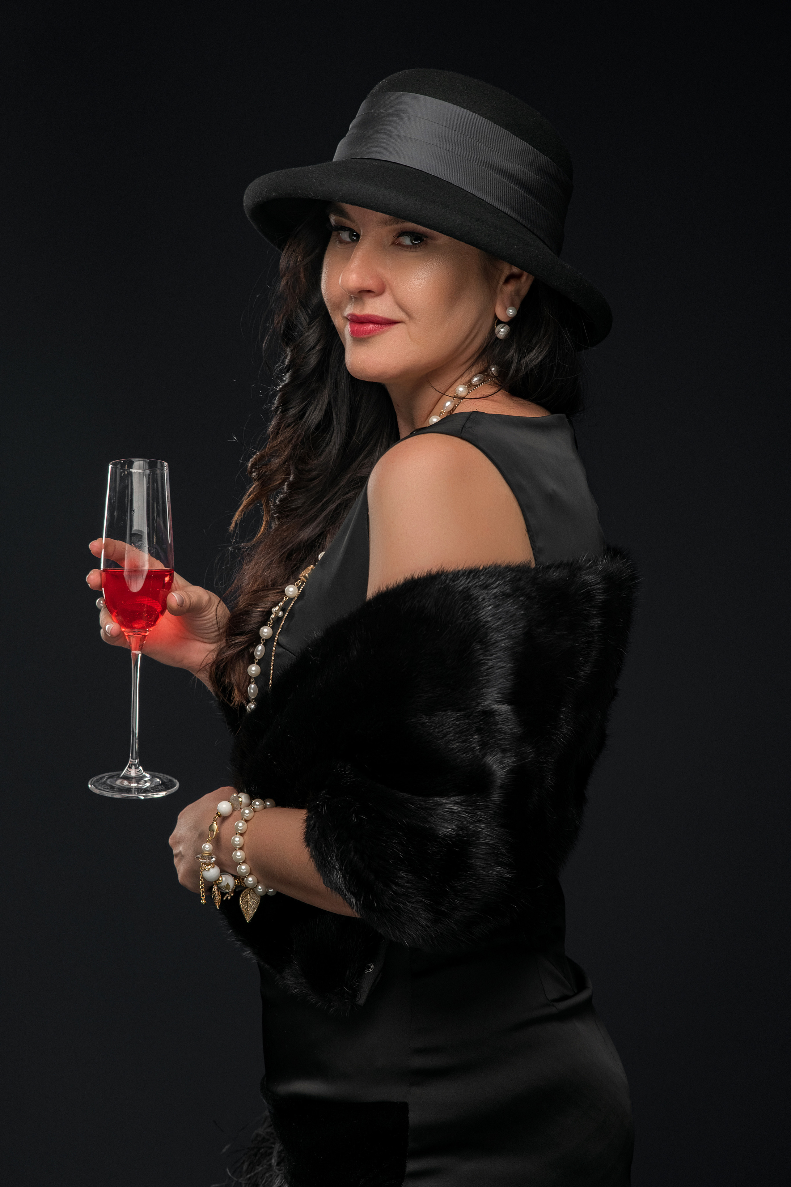 Черно-белый глянец. Фотограф в Краснодаре и Бишкеке Галина Бокова