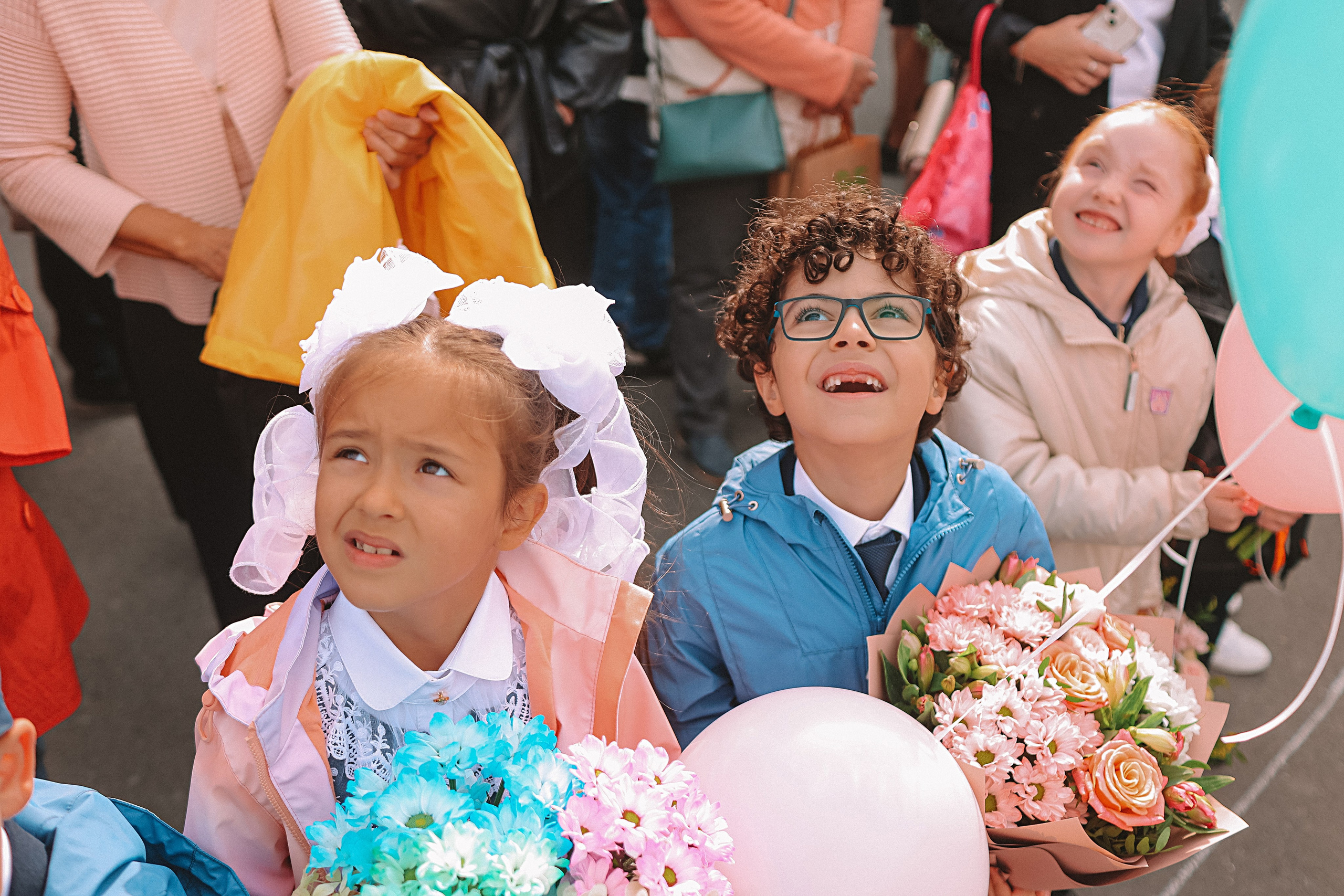 1 сентября линейка+кл час+портреты. Семейный фотограф Тюмень, фотограф на роды Салмина Мария