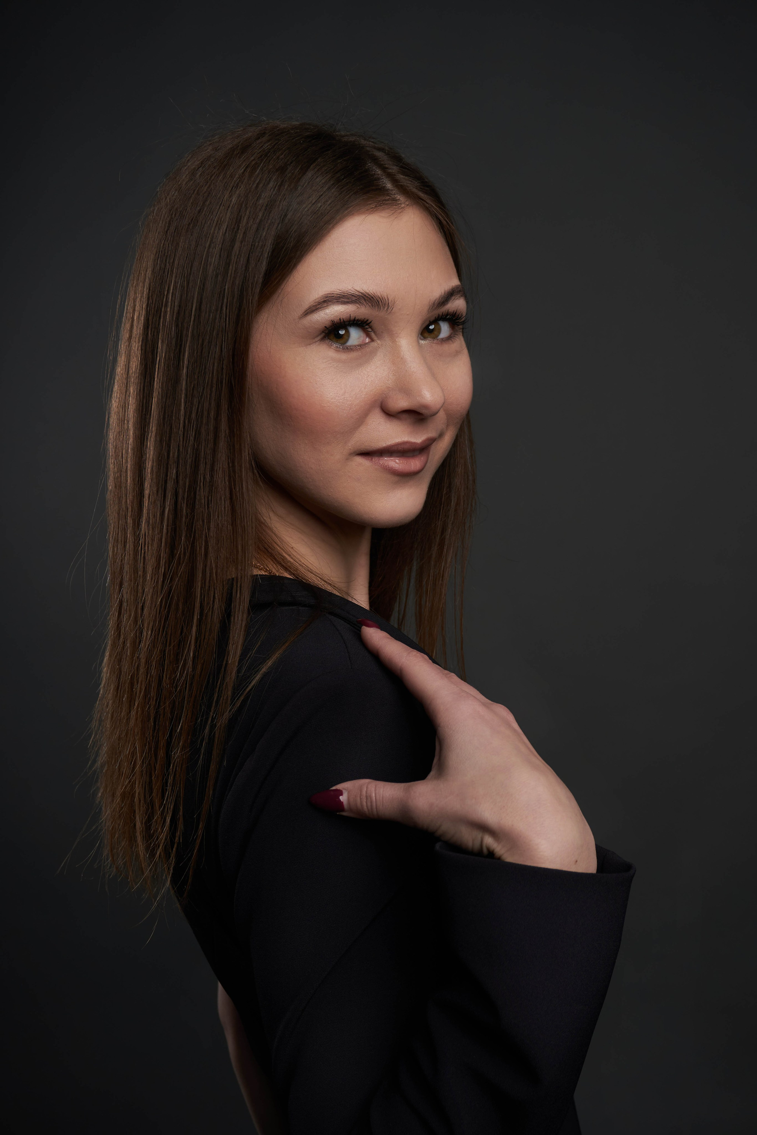 Вероника: в студии