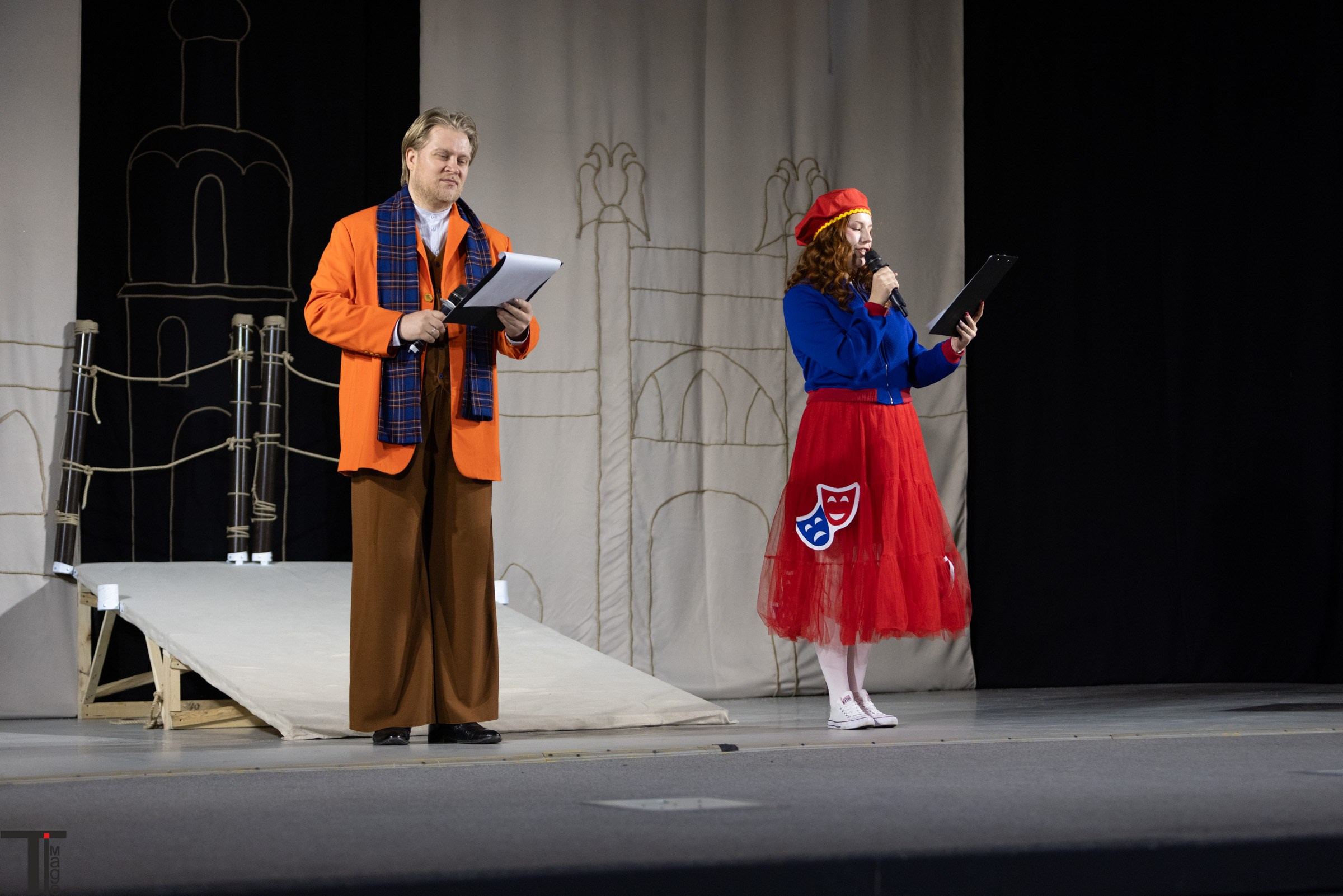 Театральная Вятка 2025. Имидж Технологии — репортажная фотография в Кирове Кировской области. Производство сувенирных магнитов, заливных этикеток и значков