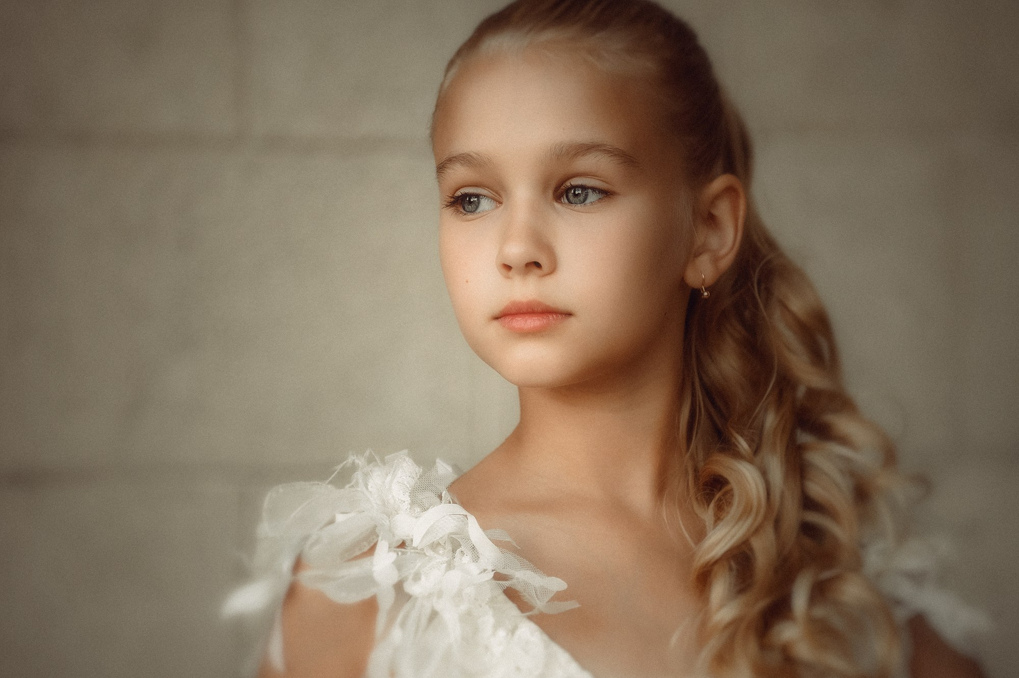 Девичий портрет яркие моменты (дети 9-11 лет). Спортивный и портретный фотограф