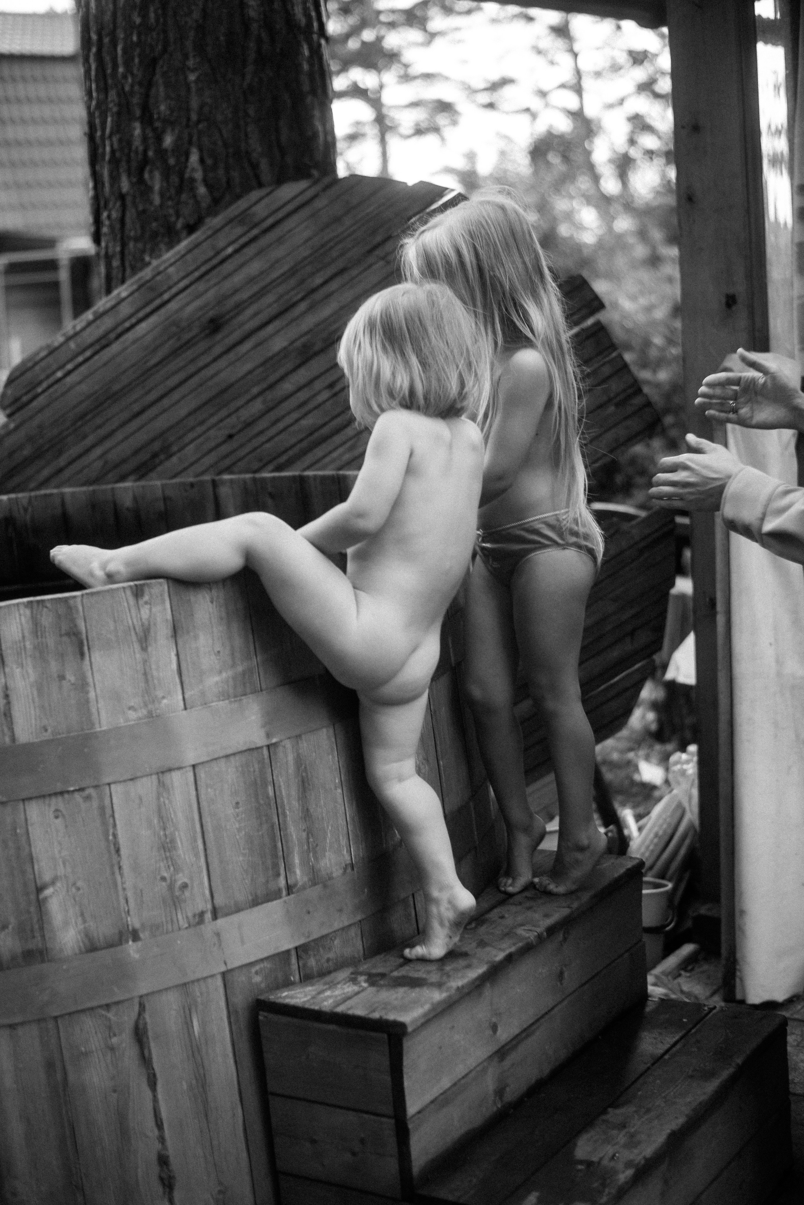 Детство Таи, Зои и Фани. Детский и семейный фотограф в Новосибирске Саша Дорошенко