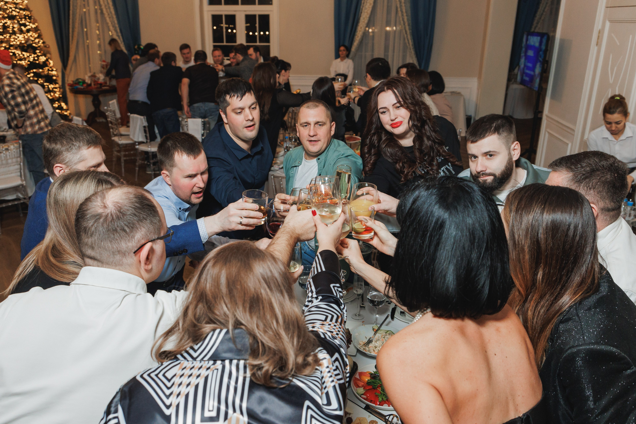 Новогодний корпоратив. Фотограф в Москве Дмитрий Емельянов