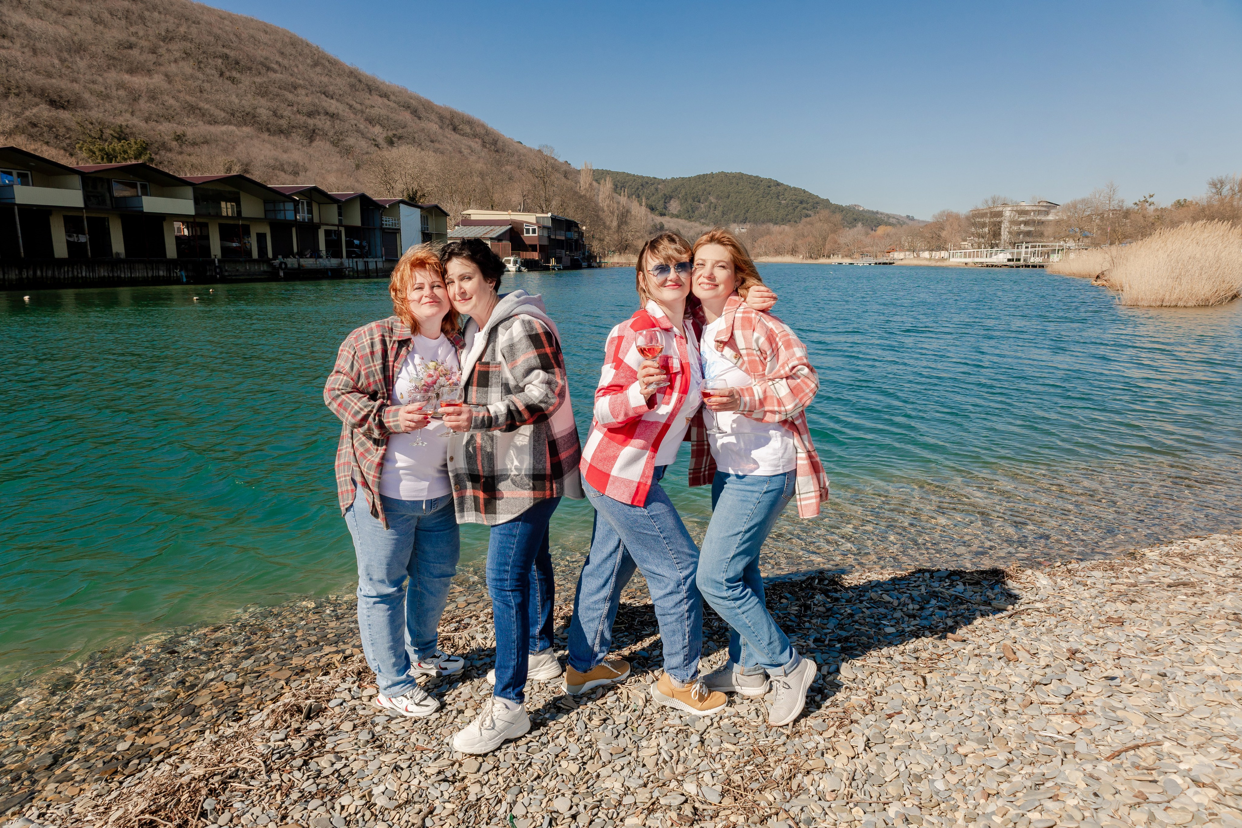 Ирина и девушки. Фотограф в Геленджике, Архипо-Осиповке, Абрау-Дюрсо, Кринице Виктория