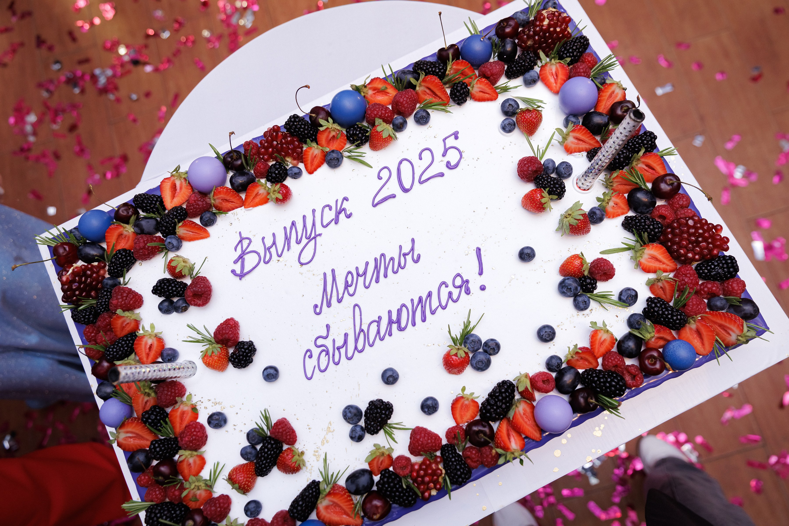 Драгунский выпускной. Маша Гонтарь Семейный домашний репортажный фотограф в Санкт-Петербурге