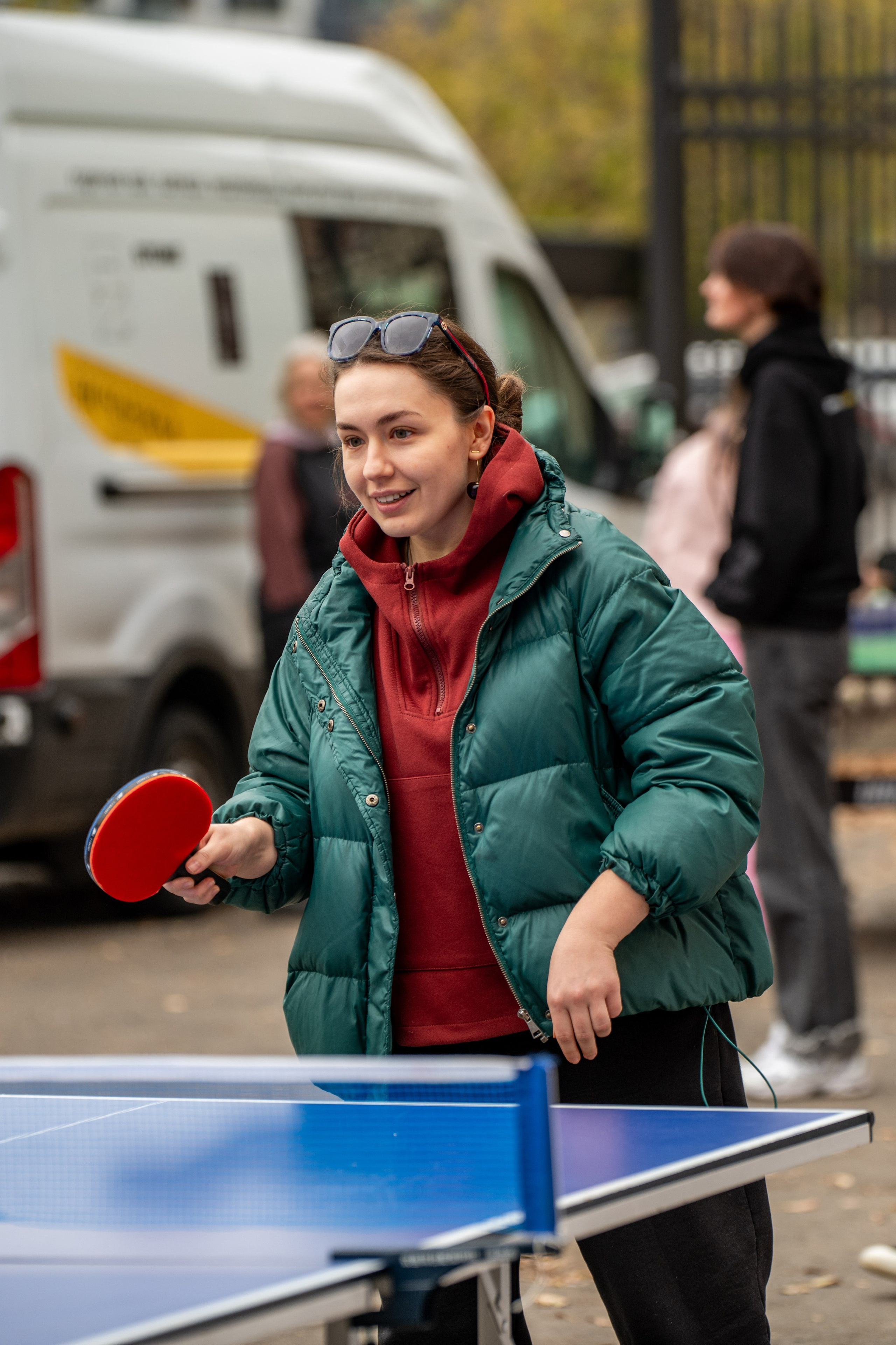 Съемка турнира по настольному теннису в НКО «Ночлежка». Фотограф в Москве. Шахабудин
