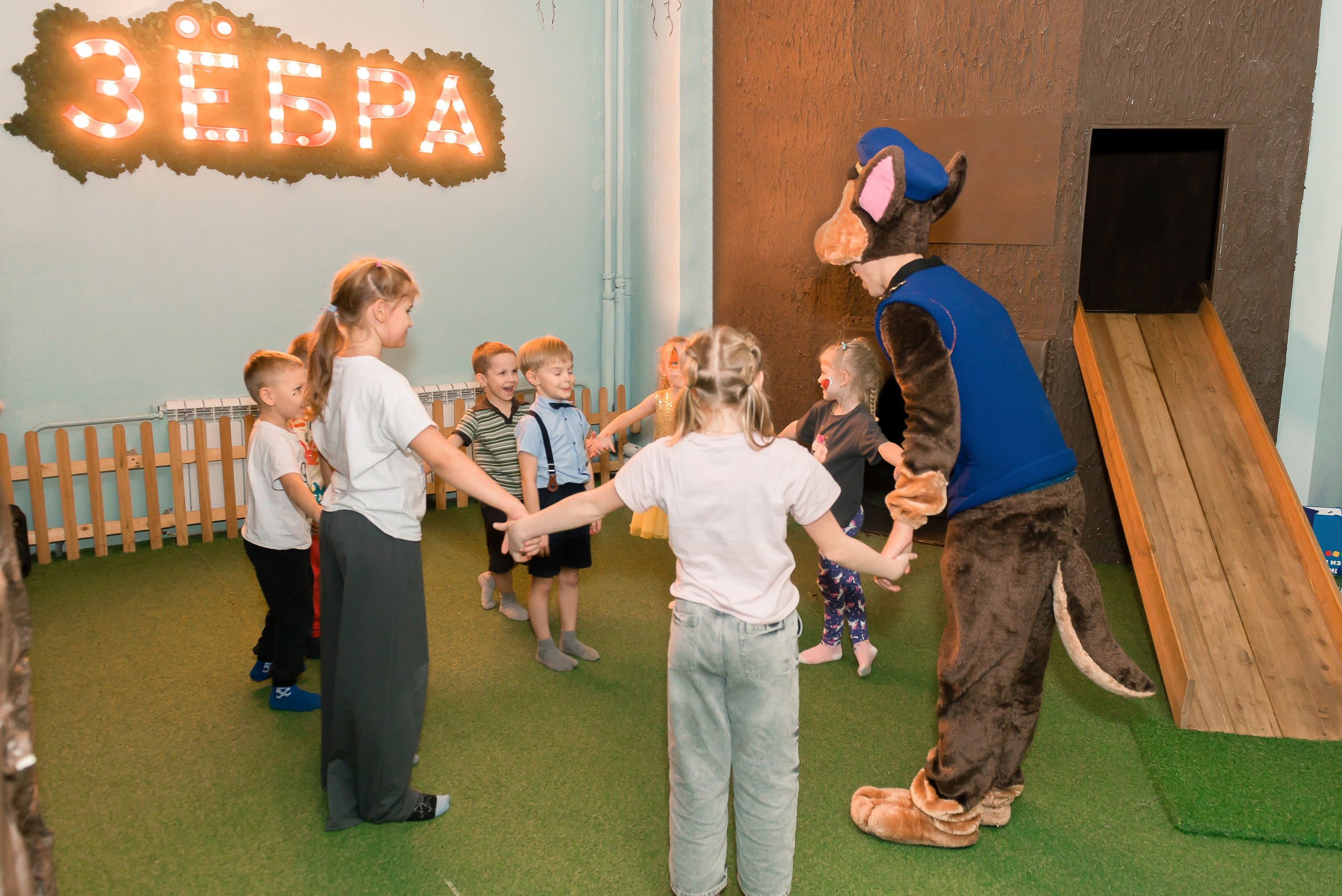День Рождения в Зёбре на Шахтёров 08.2025. Детский фотограф, семейный фотограф и репортажи в Кемерово