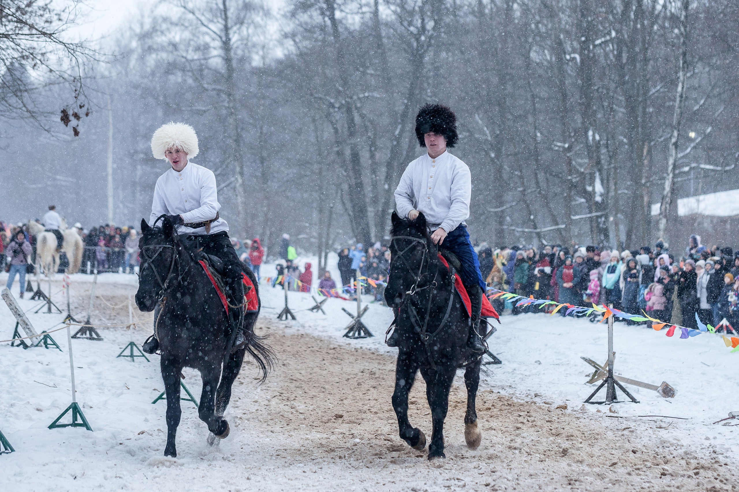 Масленичные гуляния на Елагином острове '23. Семейный и предметный фотограф Мария Львова Санкт-Петербург flitphoto