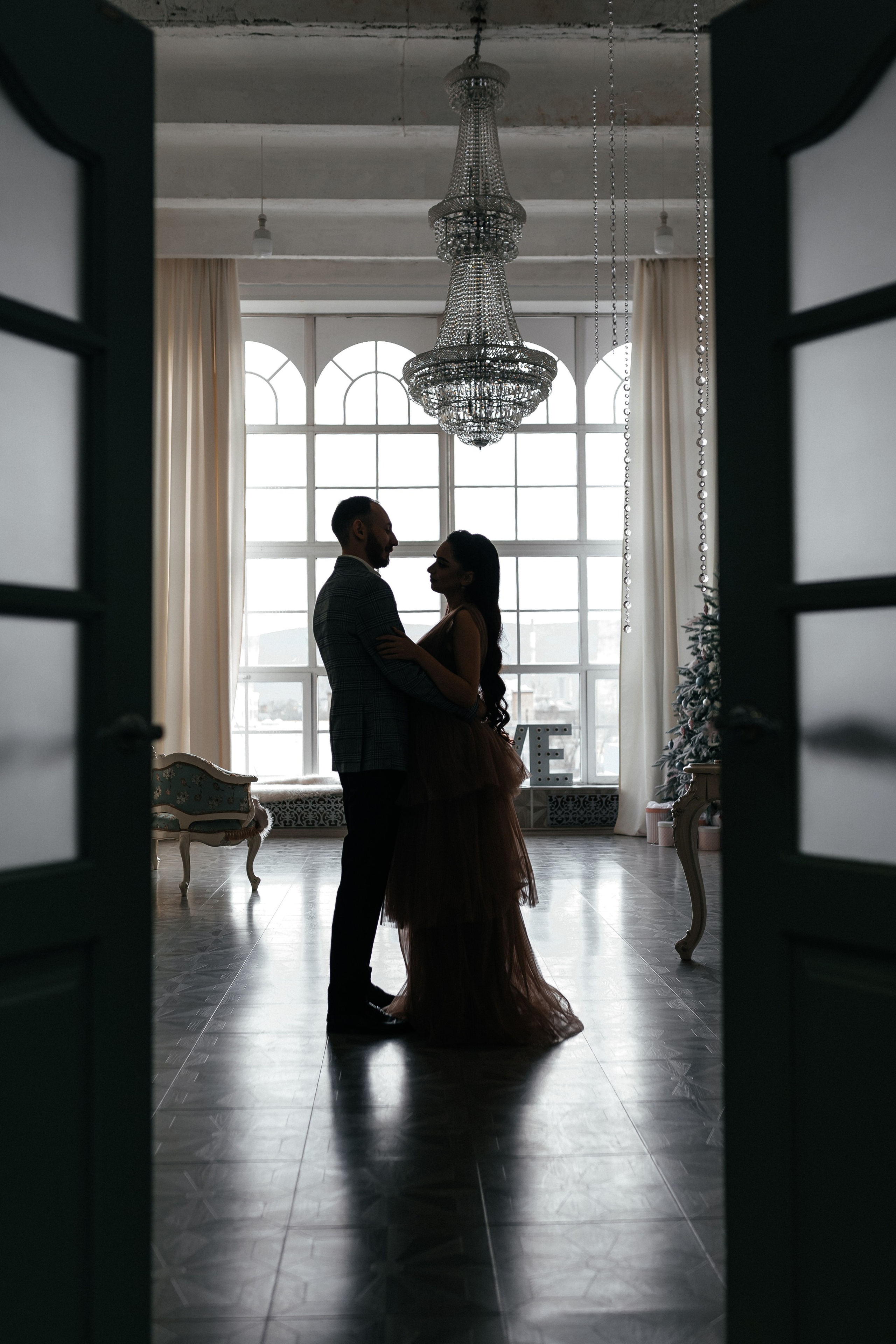 Свадебная фотосессия в студии. Фотограф Ким Наталья в Красноярске