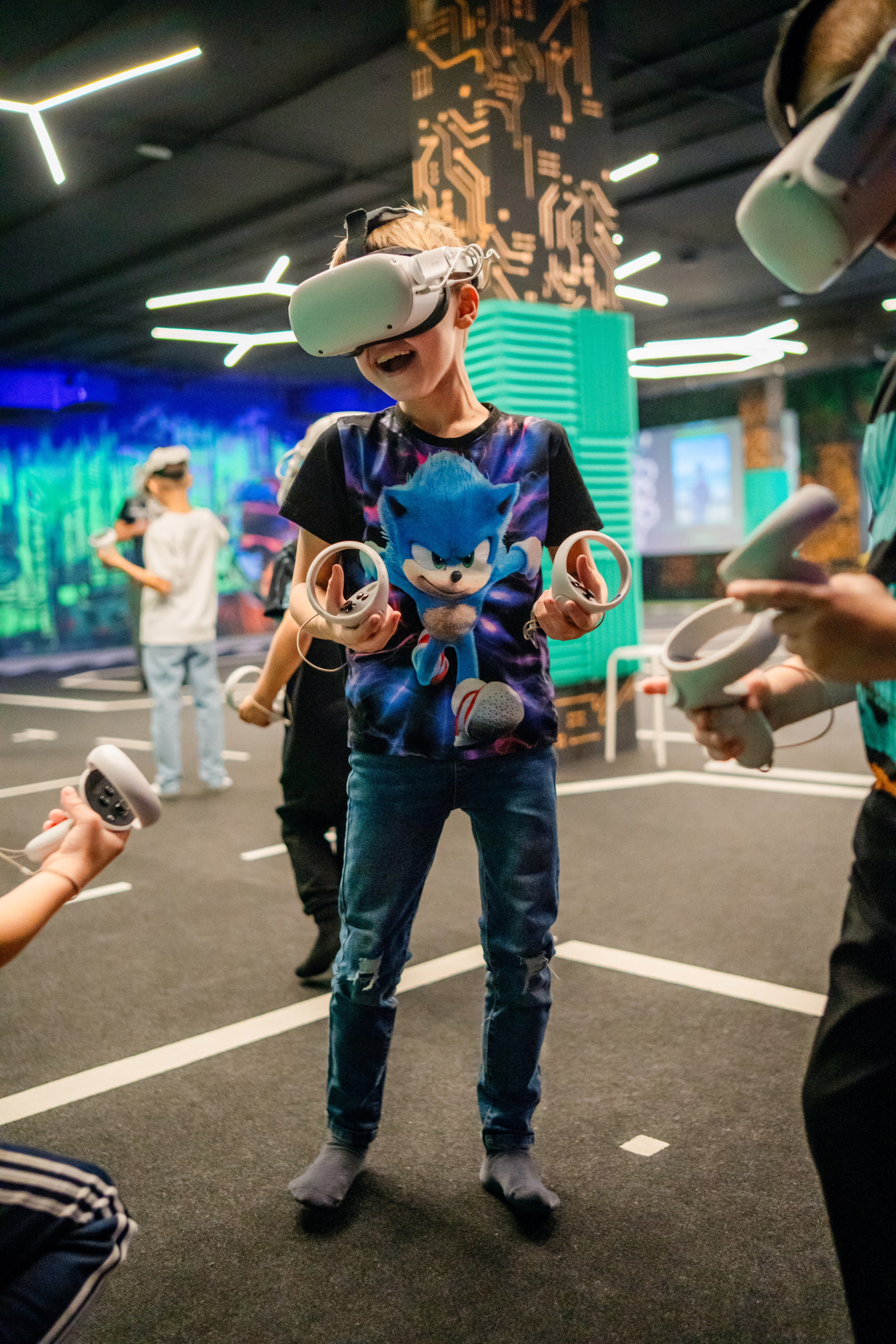 VR (September-October 2024). Felixtones