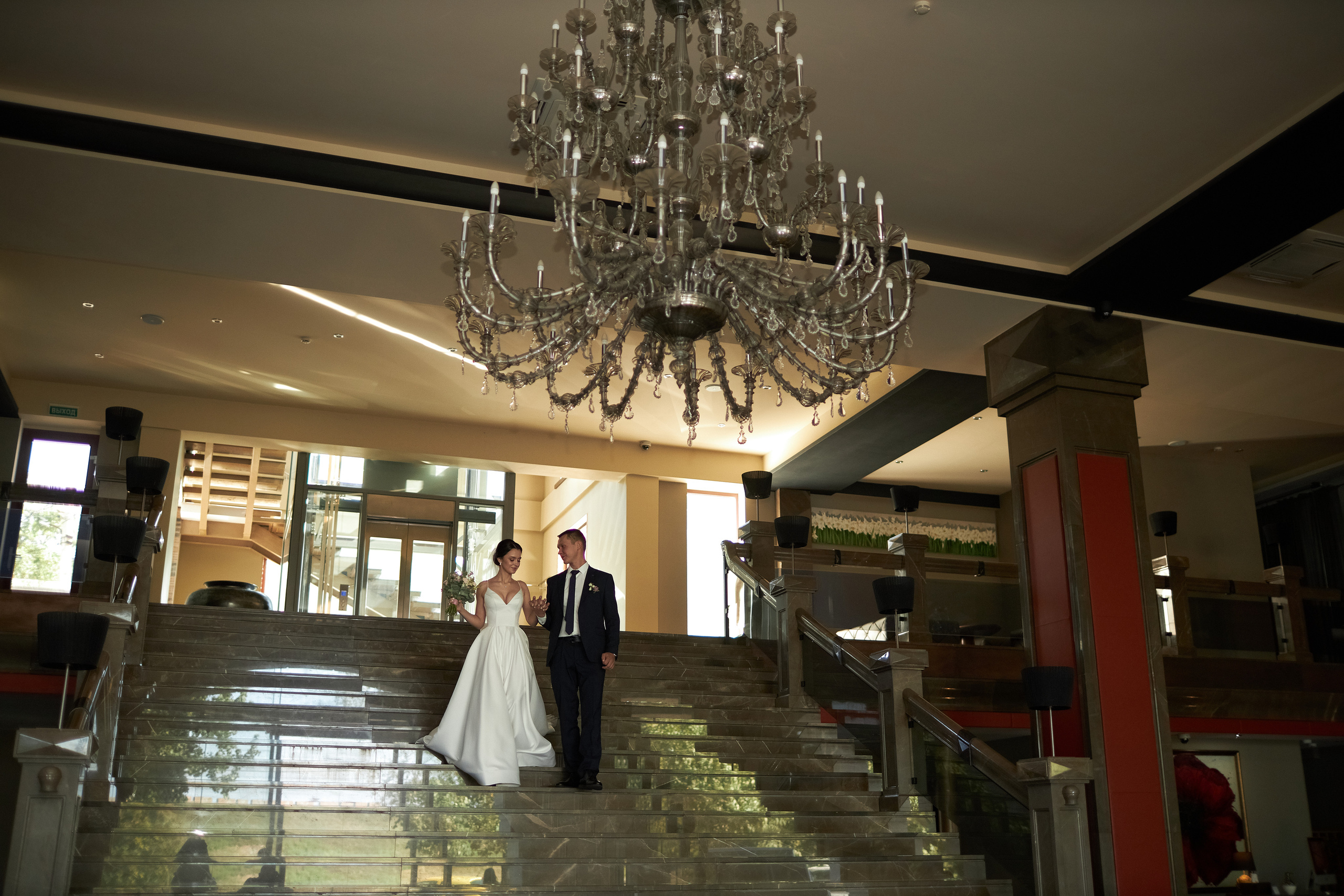 Фотосъёмка в Soho Grand Hotel Азов. Фото видео съёмка в Белой Калитве дуэт Герман и Инна