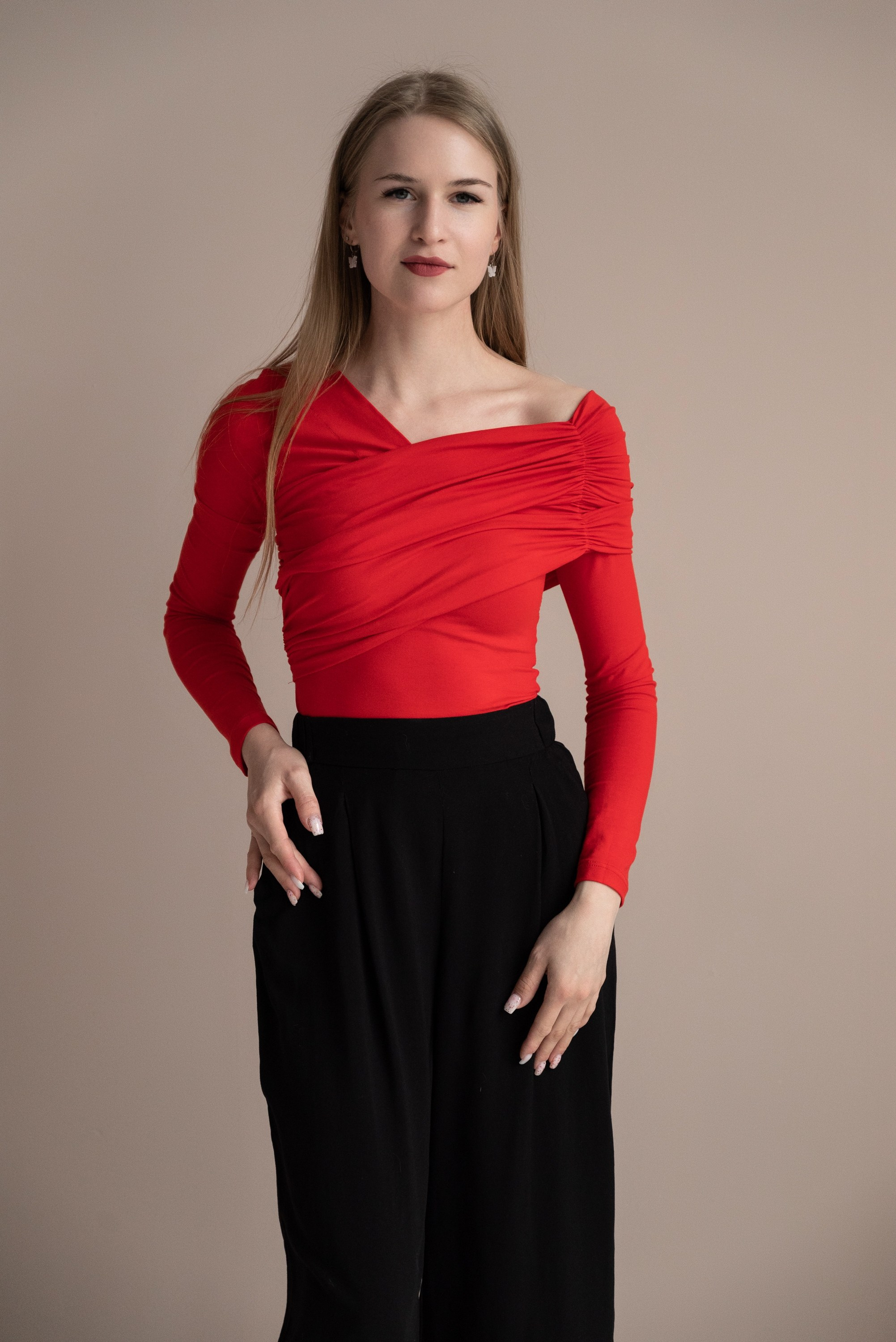 Каталог одежды для маркетплейсов. Свадебный фотограф Ижевск Петр Шишков