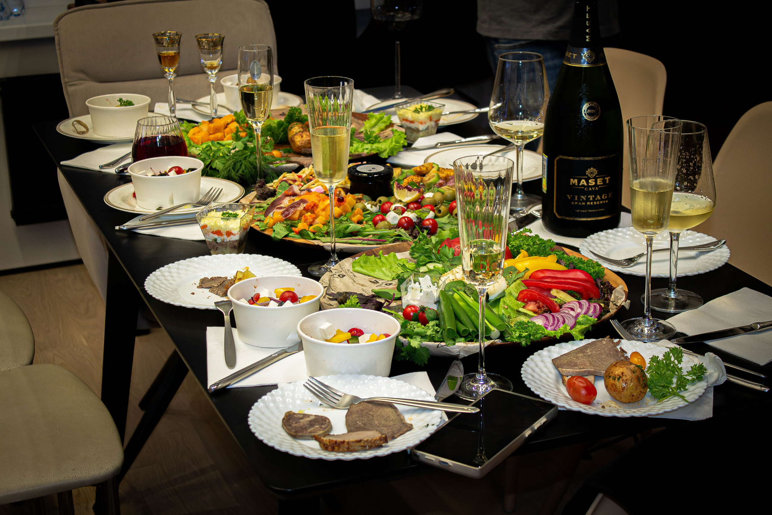 День рождения в квартире. Mintonov's Film Studio