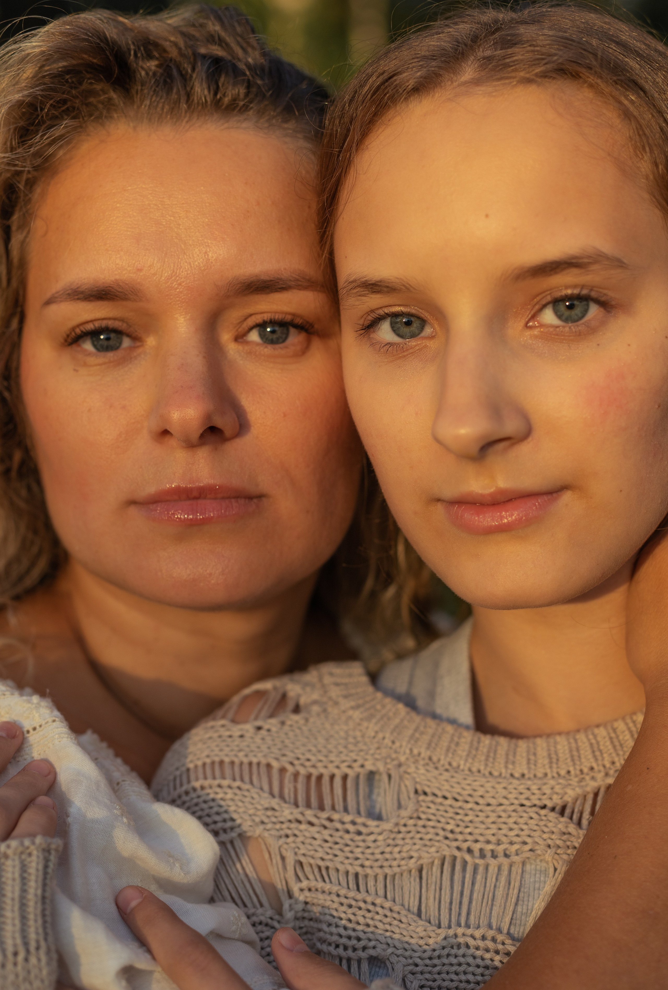 Евгений с семьей. Главная