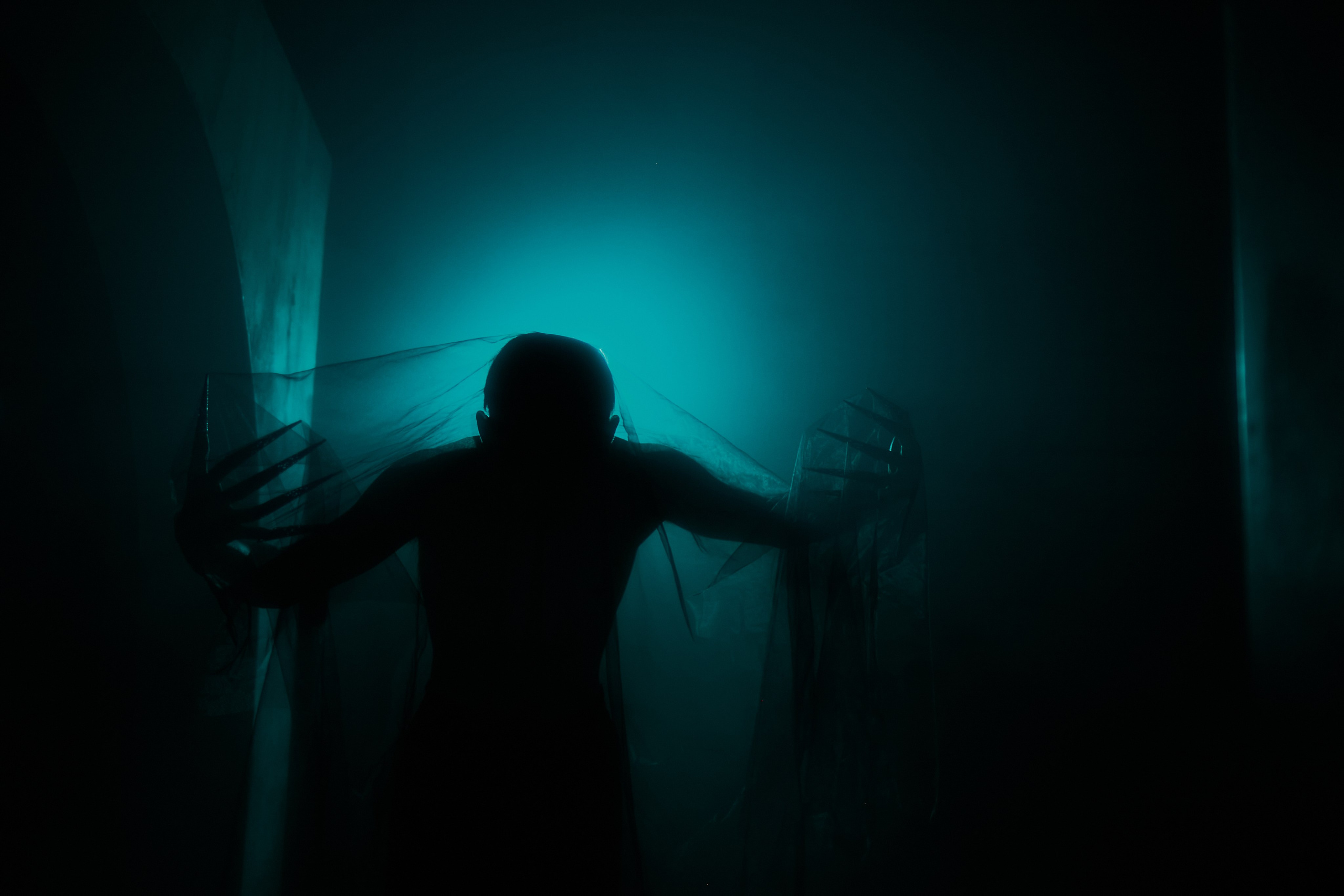 Под водой (Саша). Креативный, коммерческий фотограф в Москве