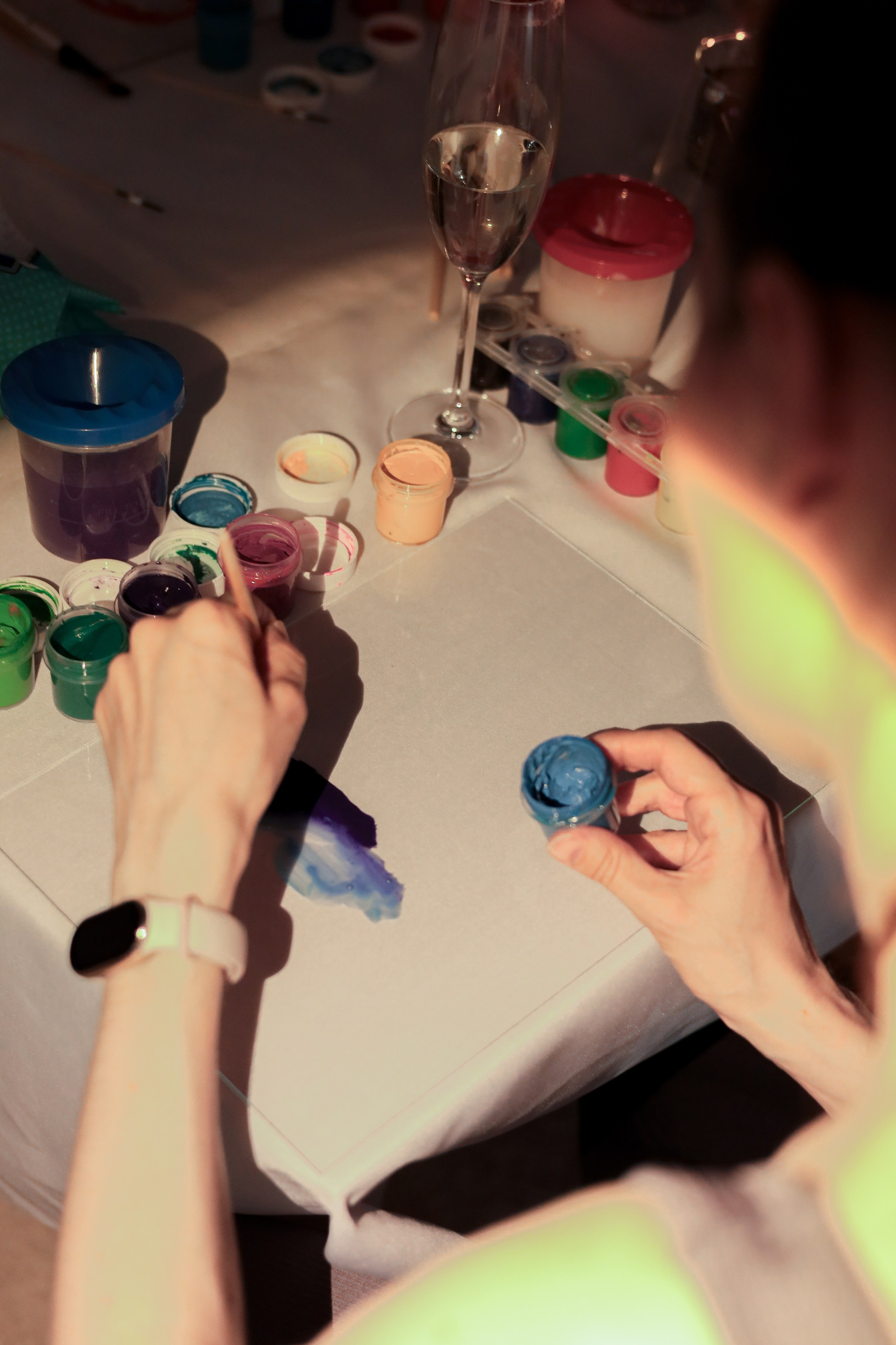 Арт-терапия + аэройога. Фотограф Надршина Лилия