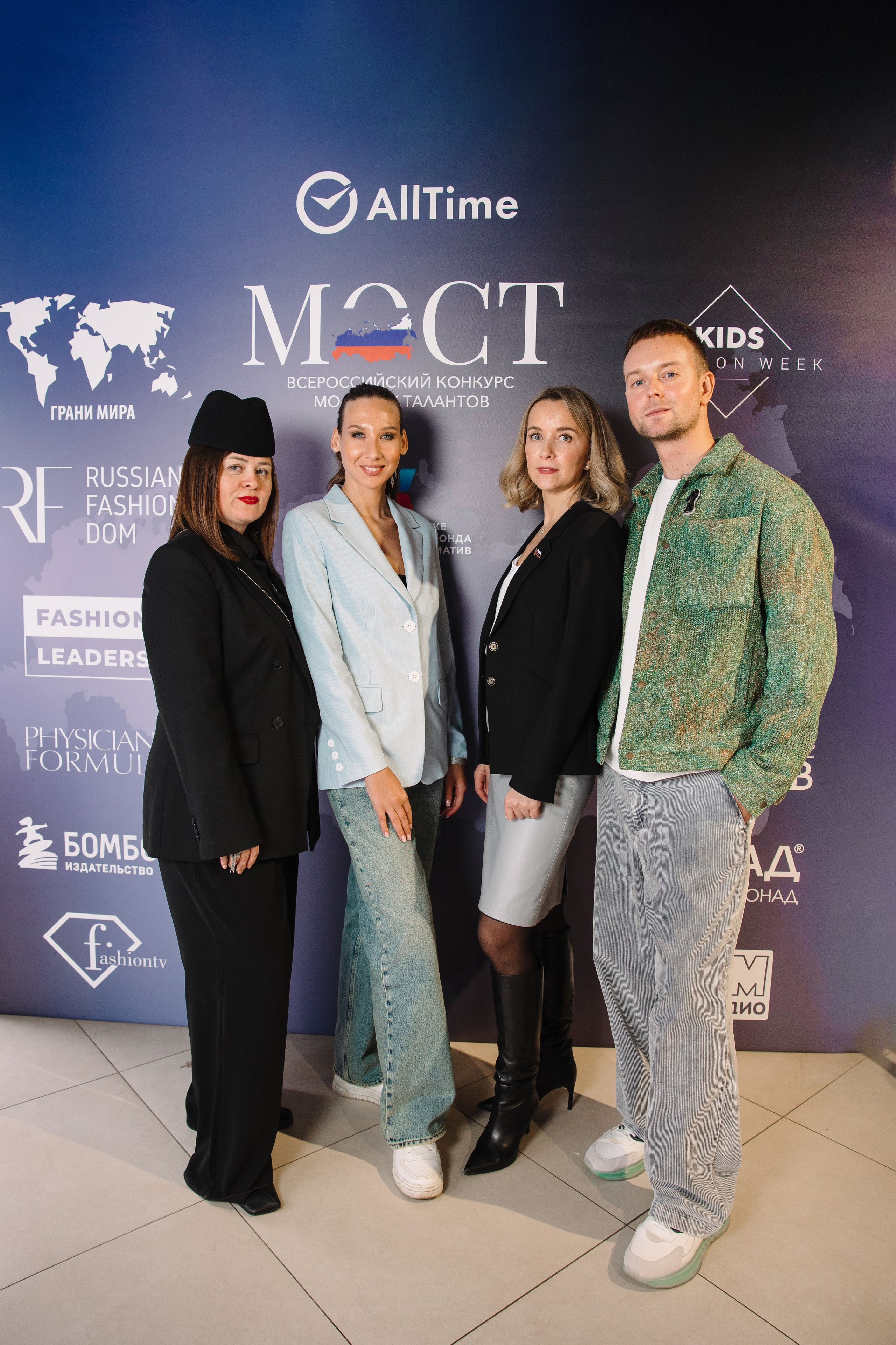 Пресс-конференция Всероссийского конкурса молодых талантов «МОСТ». Контент фотограф в Москве и области Елена Кулакова