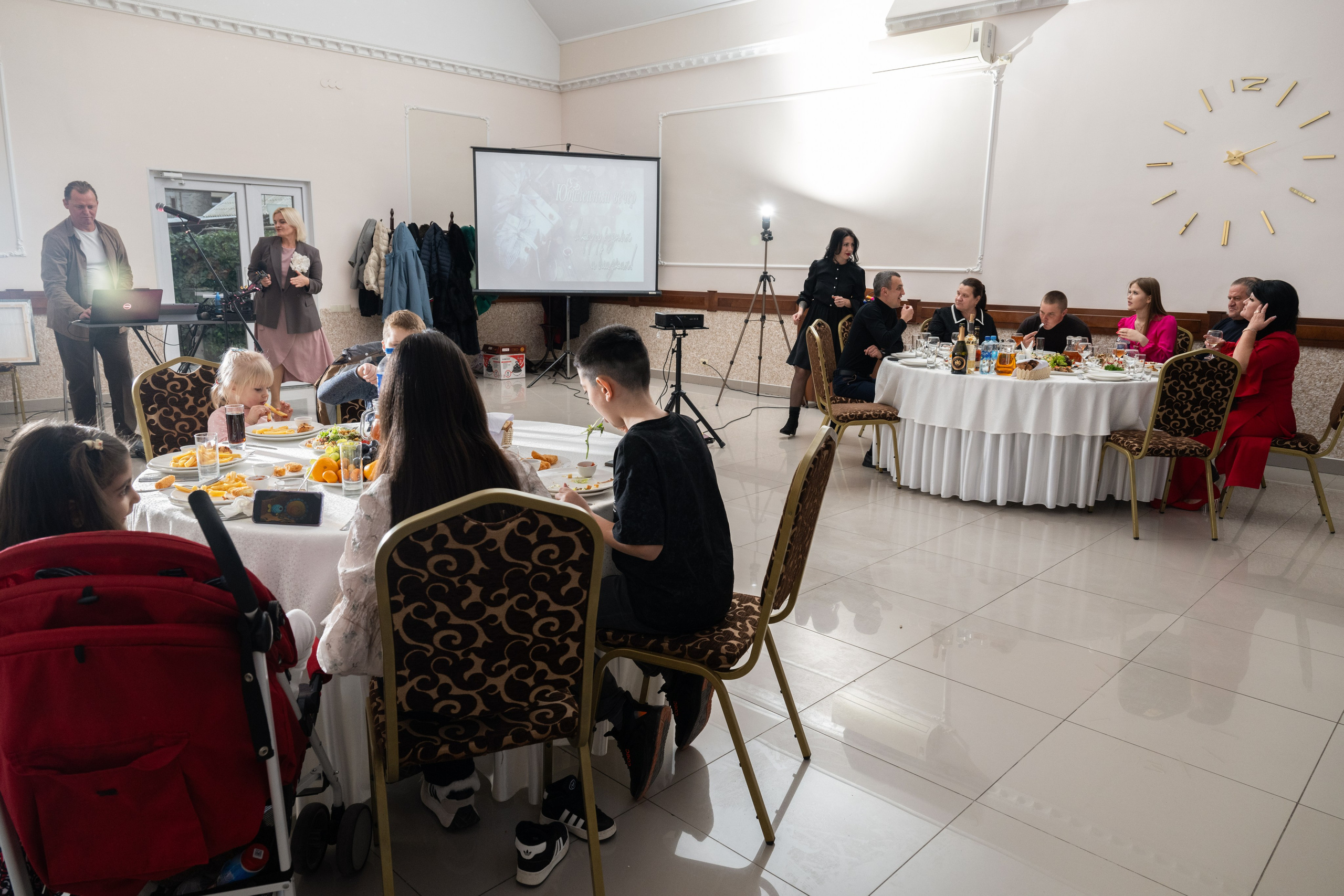 Юбилеи и Корпоративы. Студийный и свадебный фотограф и видеограф в Севастополе — Юлия Макаренко