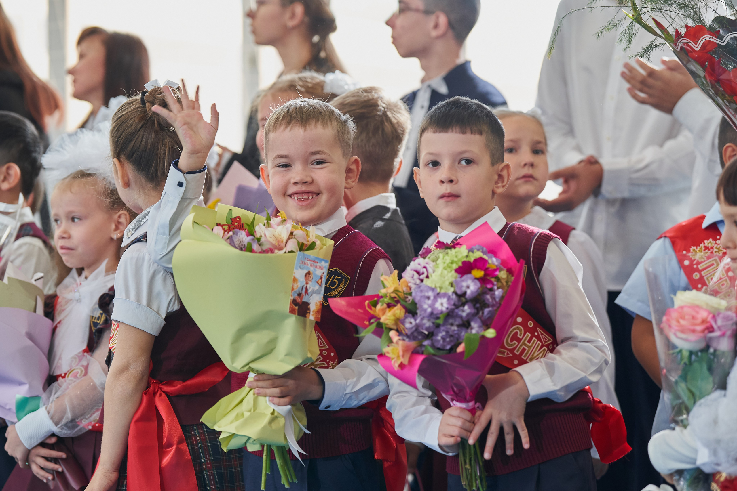 Школьная линейка 1 сентября. Выпускные альбомы в Екатеринбурге, от Анастасии Саловой