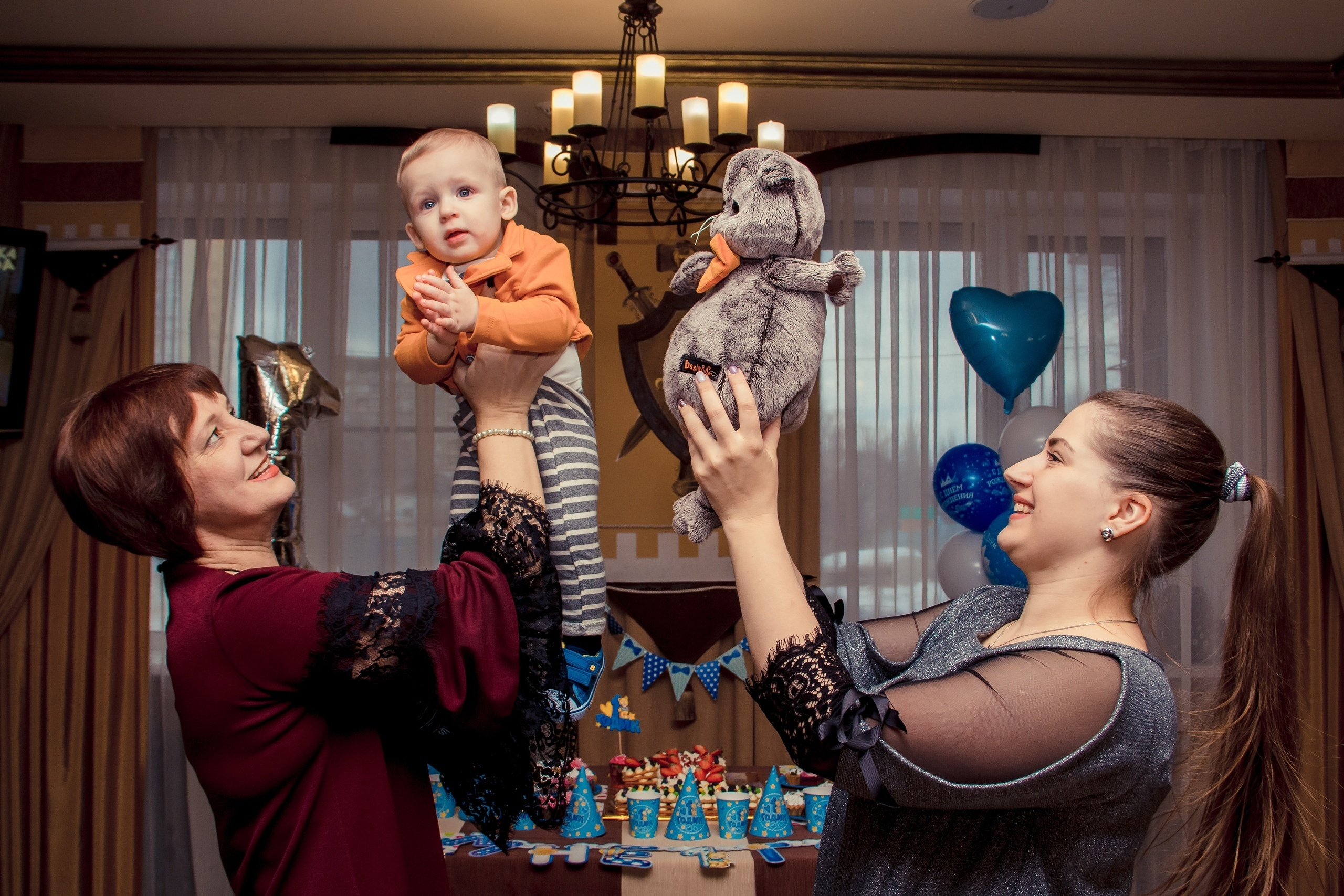 Дни рождения (кафе, агенства, рестораны). Семейный и свадебный фотограф в Воронеже Майя Добровольская