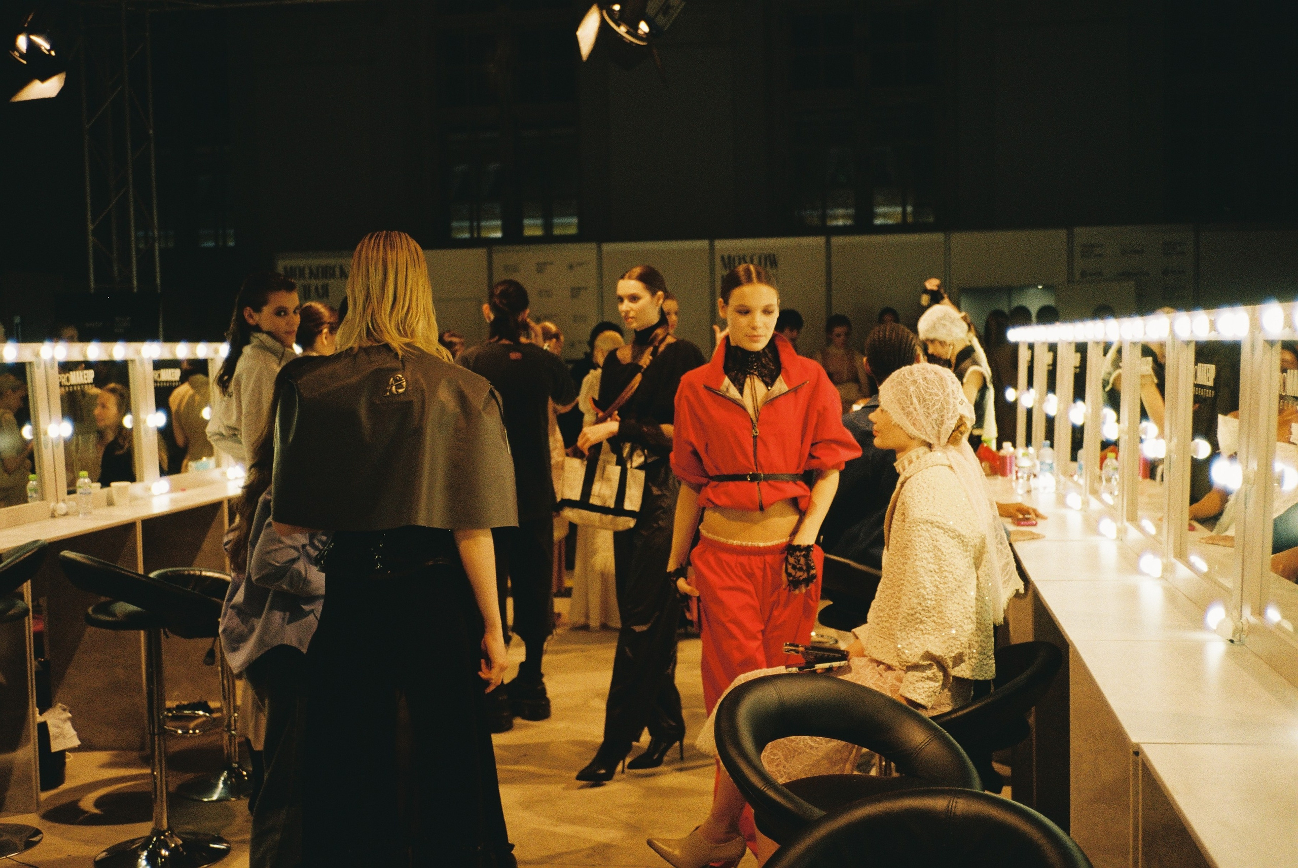 День 4. Плёночный фотограф Москва, Саша Звук