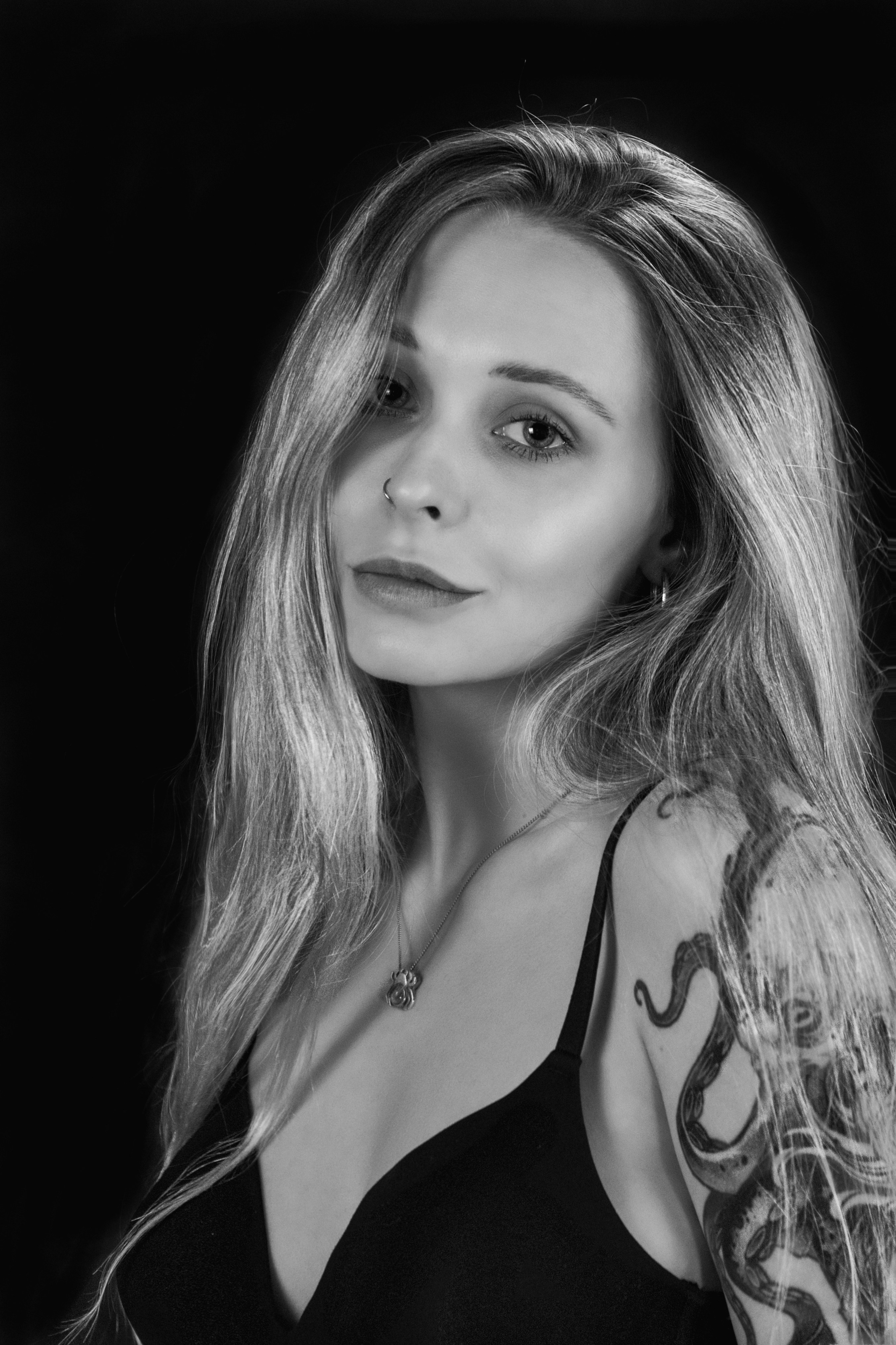 Портреты. Студийный фотограф, предметный фотограф в Самаре Коротков Михаил