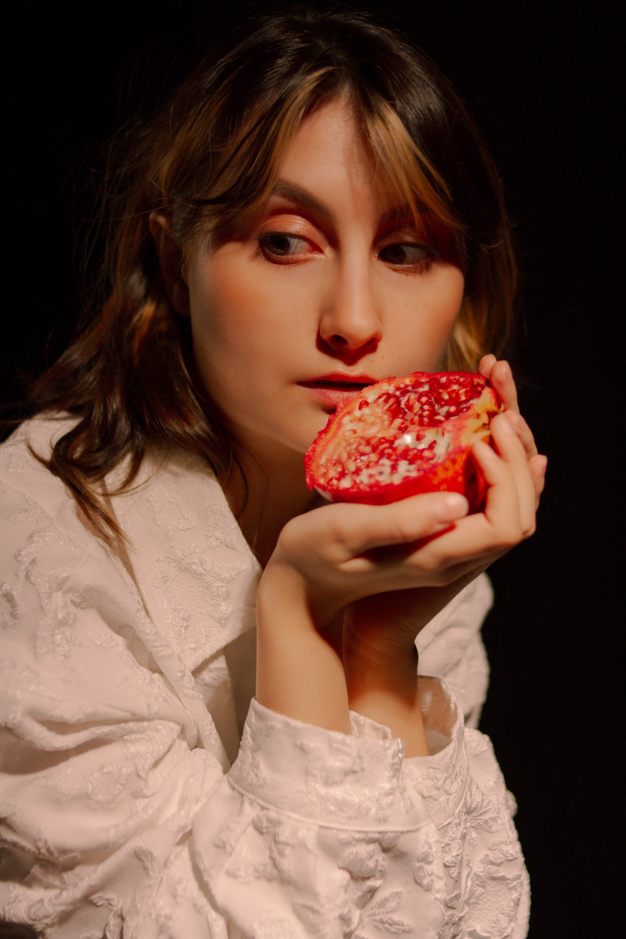 Гранат и жемчуг. Создадим шедевр? Виталина и её фотоискусство