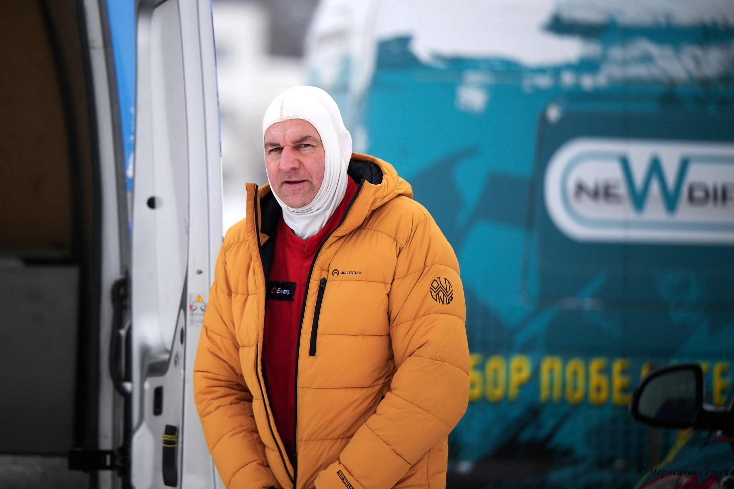 Трековые автогонки на льду Чемпионат России. Спортивный репортажный фотограф в Ижевске Сергей Мерзляков