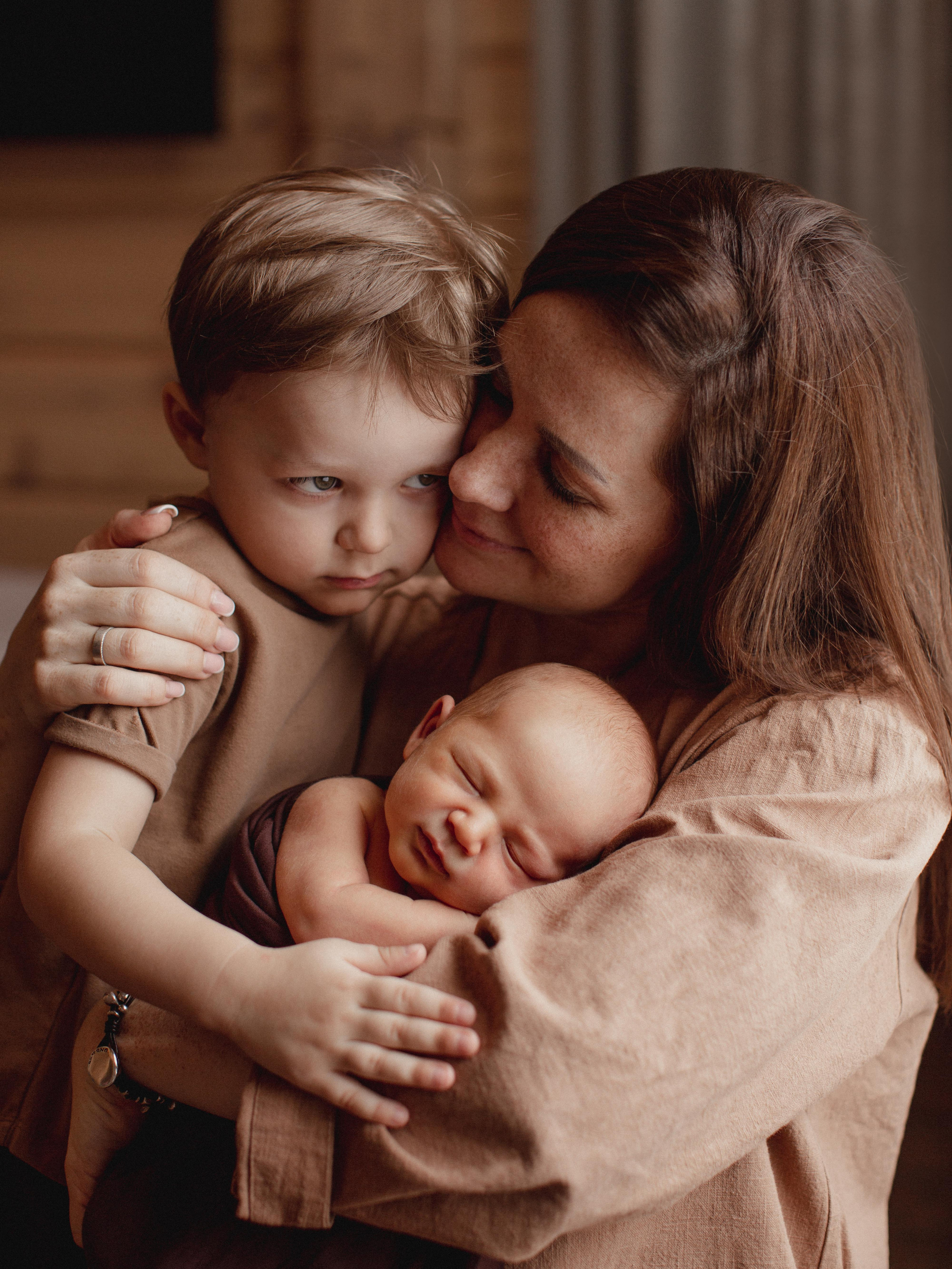Фотограф для домашней фотосессии. Фотограф новорожденных Екатеринбург, детский фотограф в Екатеринбурге,