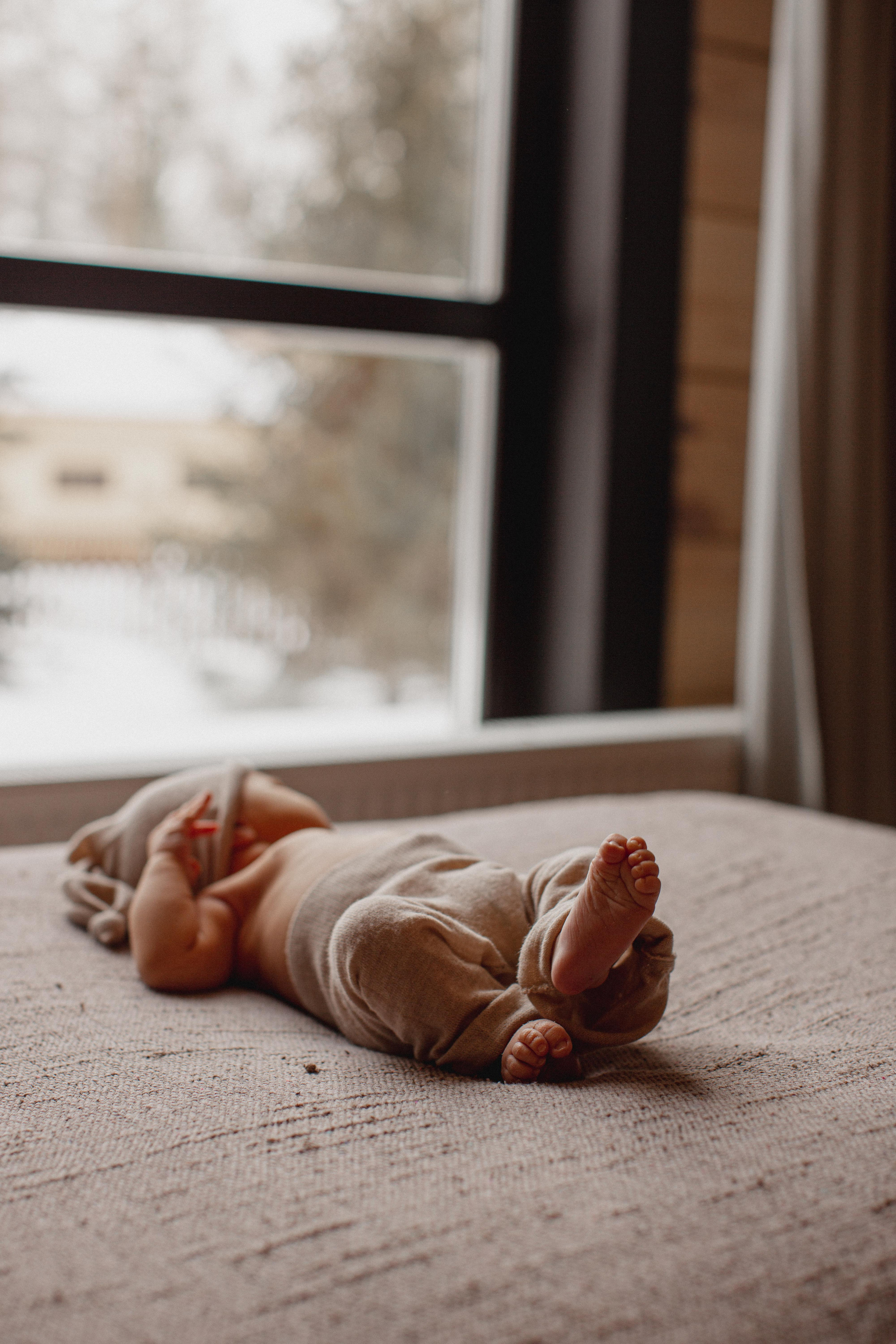 домашняя фотосессия новорожденного в екатеринбурге