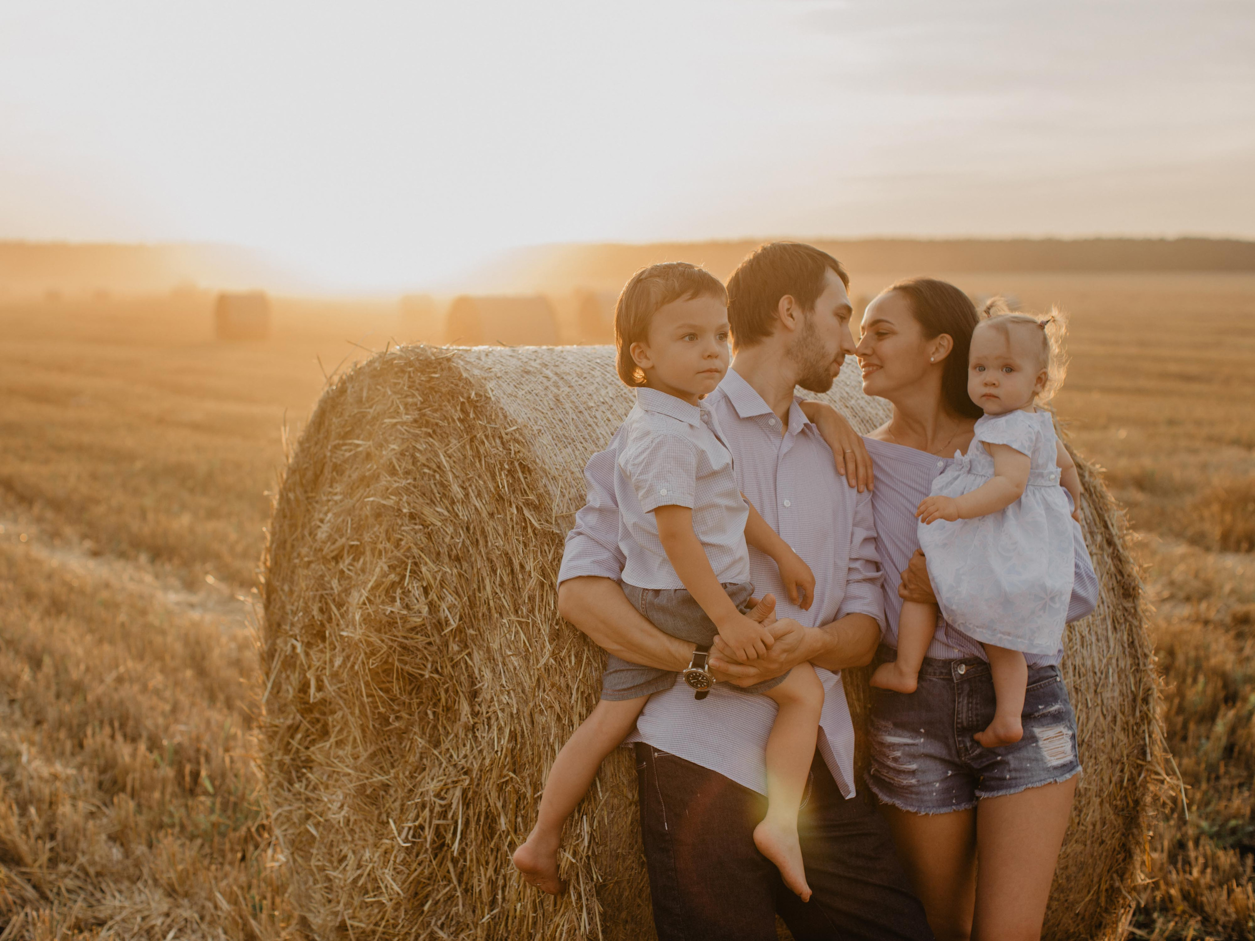 Семейный фотограф Екатеринбург. Фотограф новорожденных Екатеринбург, детский фотограф в Екатеринбурге,