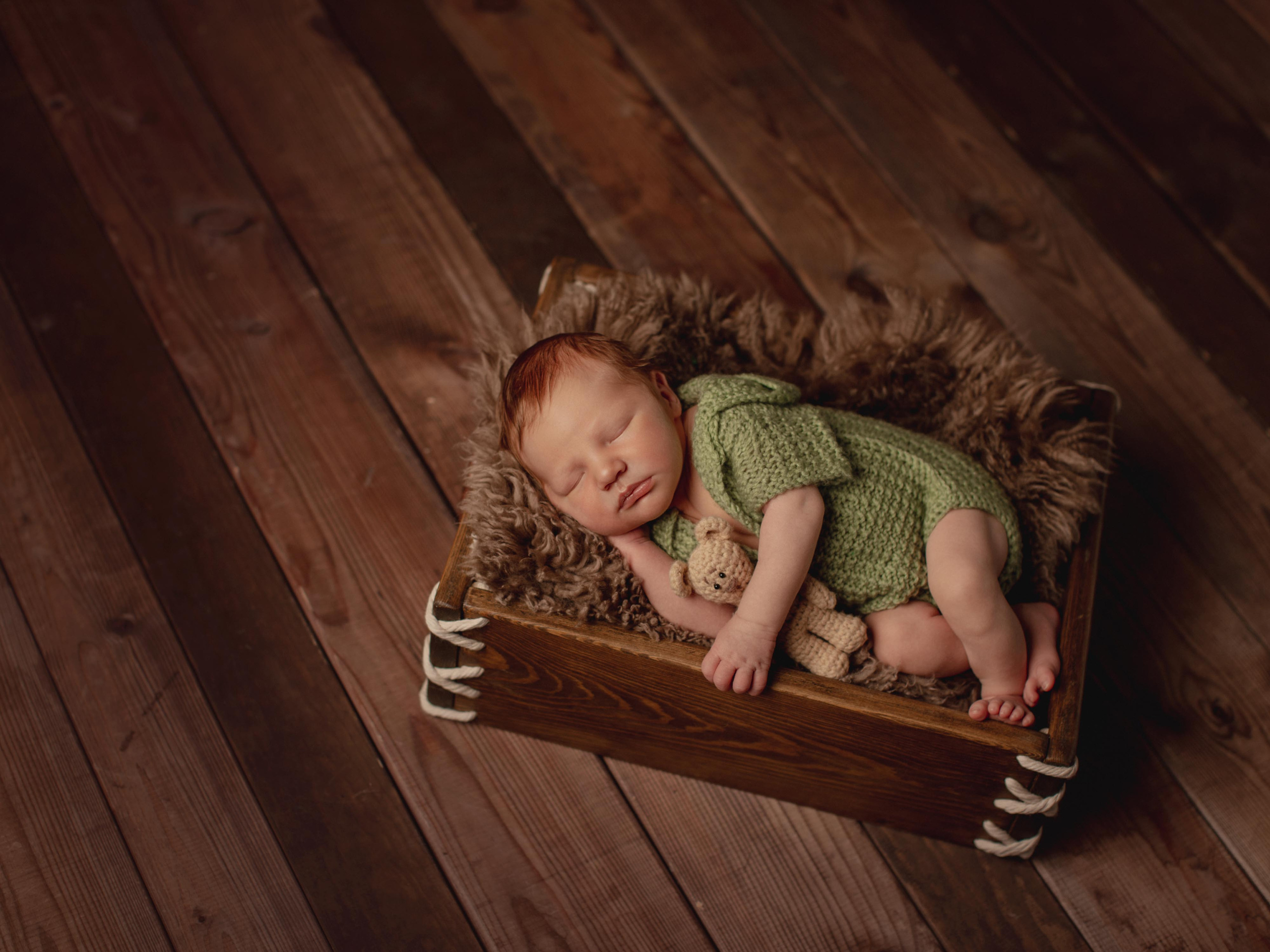 Фотосессия для новорожденного в Екатеринбурге. Фотограф новорожденных Екатеринбург, детский фотограф в Екатеринбурге,