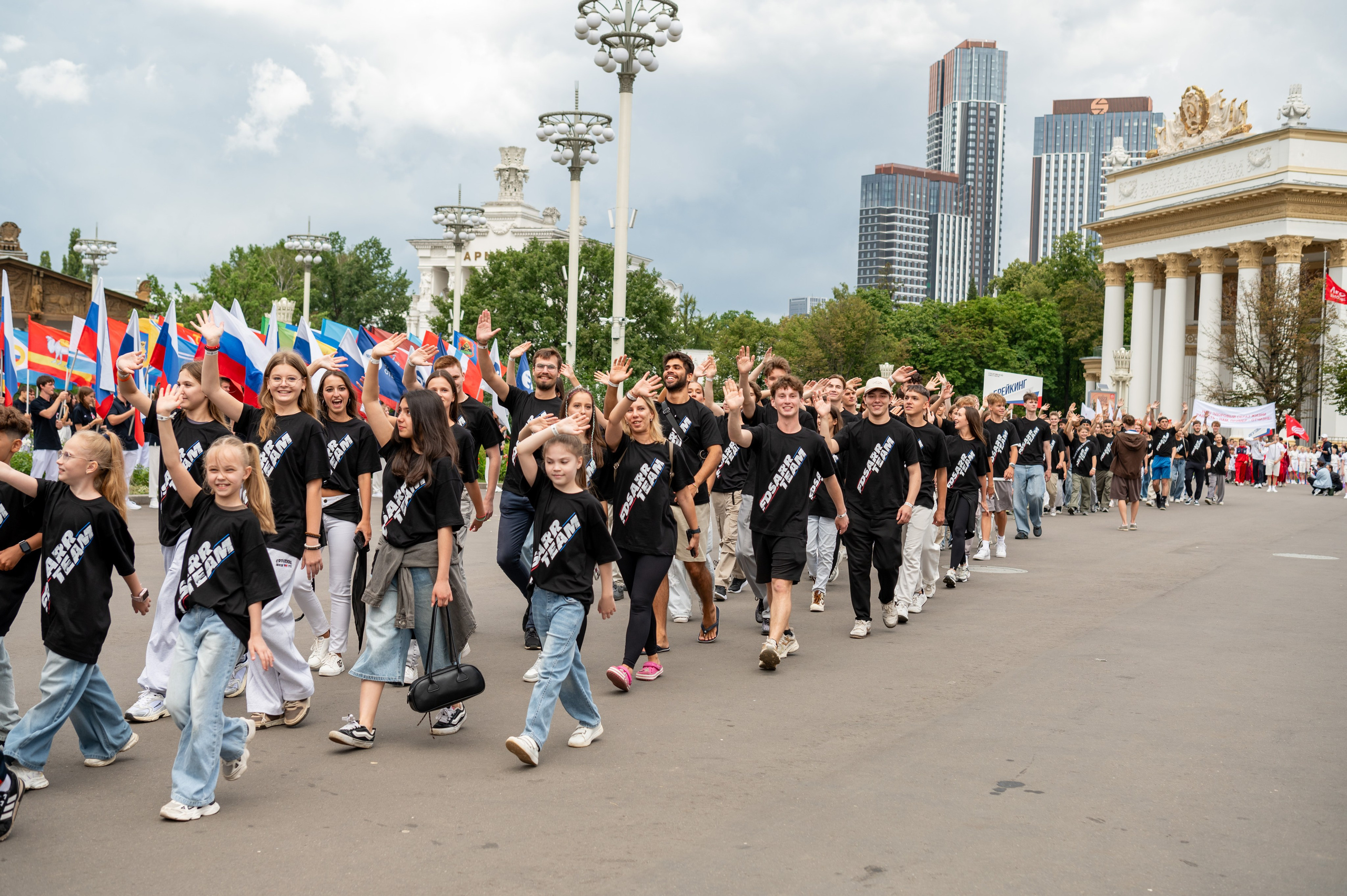 Спортивное шествие посвященное Дню физкультурника!. Детский и семейный фотограф г. Москва Оксана Катаджи