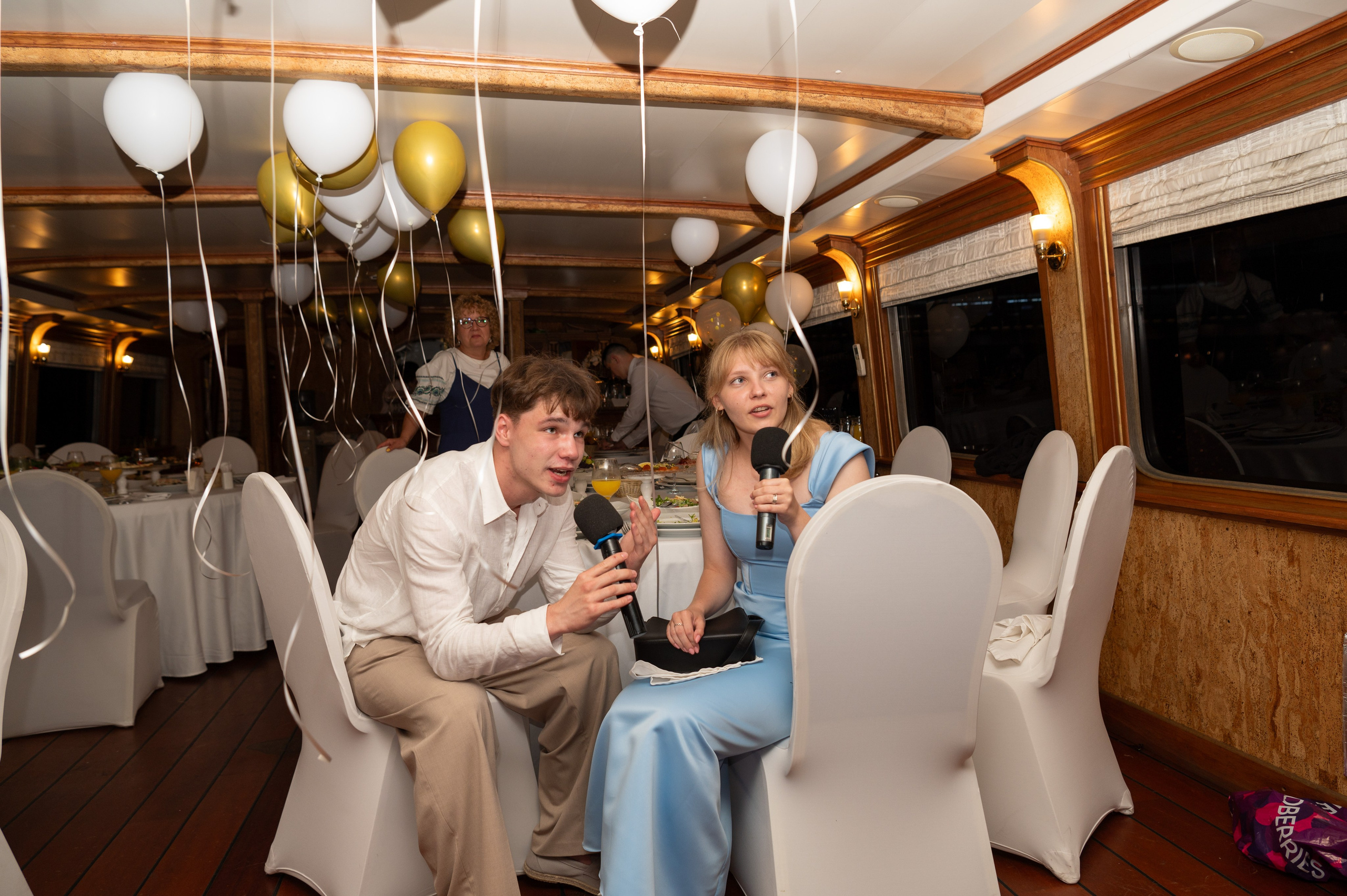 Выпускной вечер 11 класс на теплоходе. Детский и семейный фотограф г. Москва Оксана Катаджи