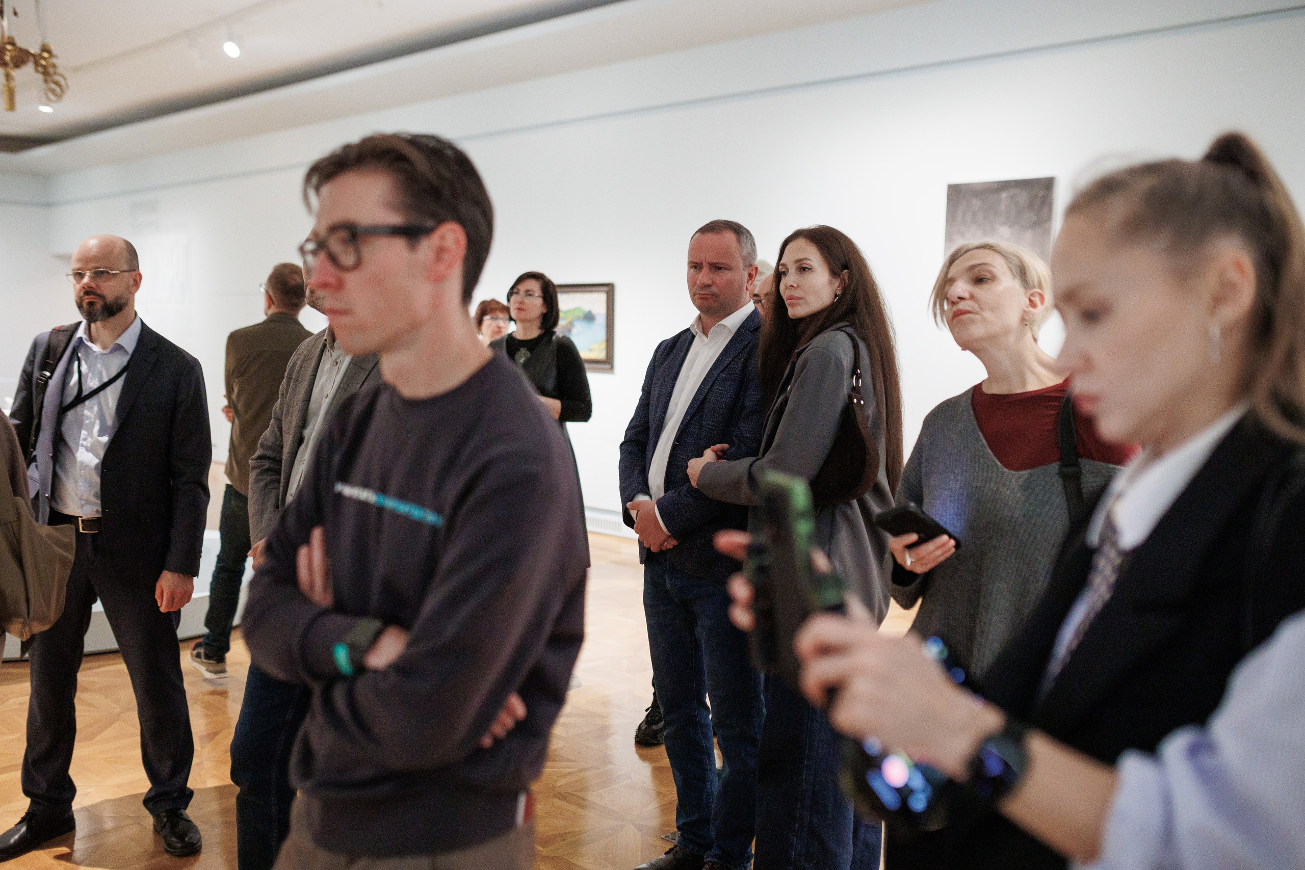 Открытие экспозиции «Путевые заметки. Привал». Фотограф городских и семейных событий Артем Карпухин