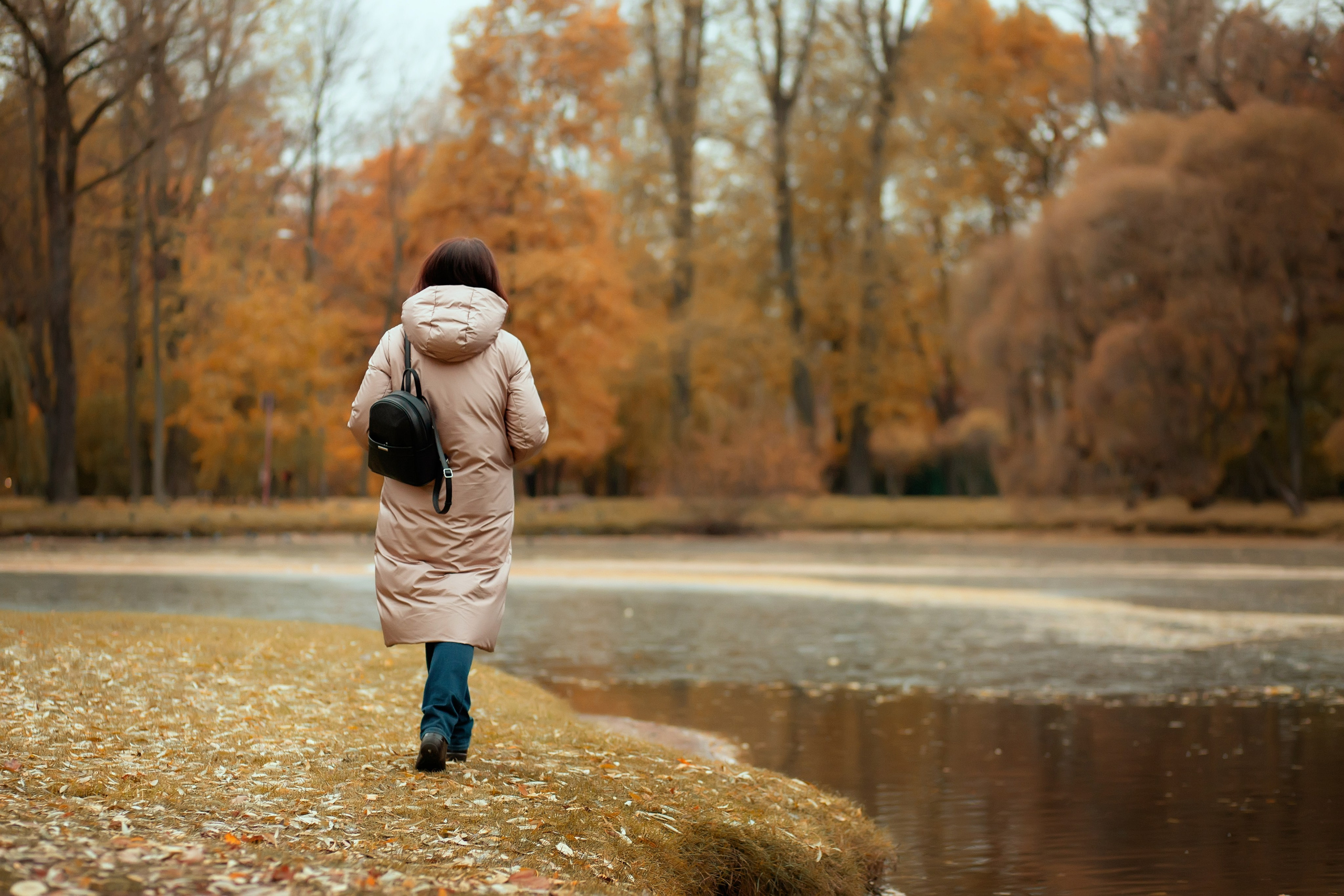 Осенняя фотосессия в парке Екатерингоф | Съемка в золотую осень в Санкт-Петербурге. Портретные фотосессии, контент-съемки, репортаж