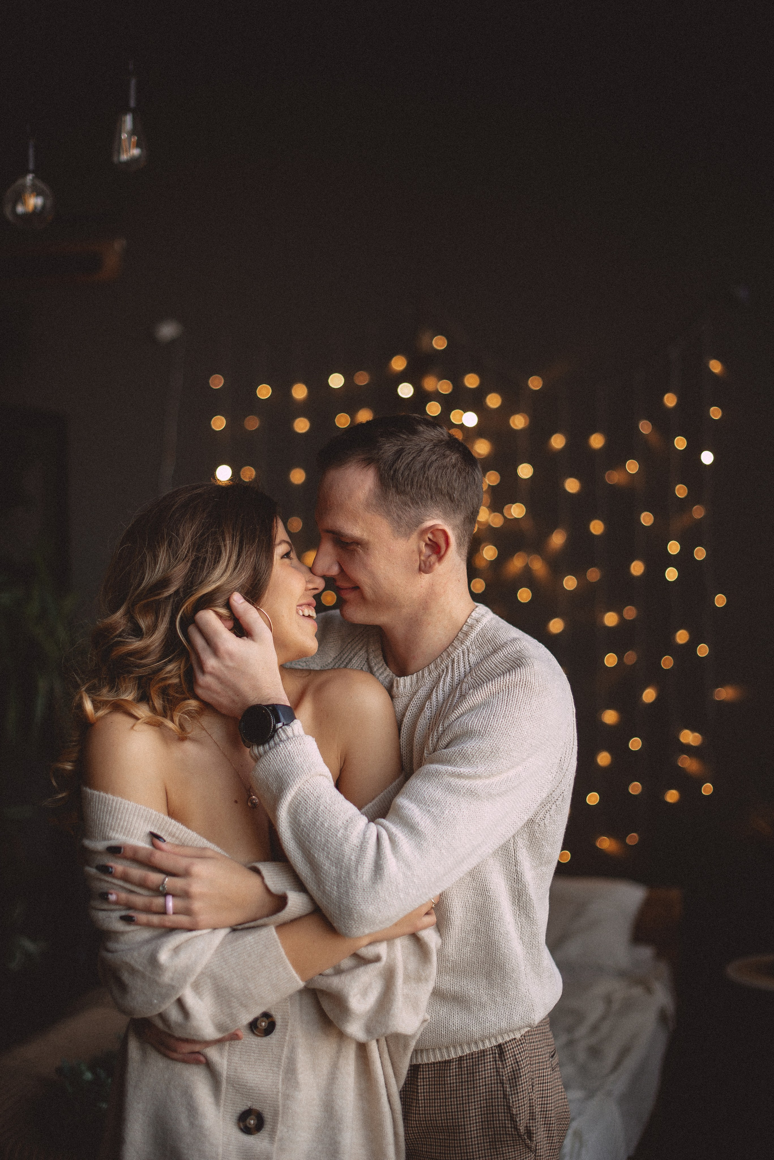 Новогодняя фотосессия Лавстори в студии. Семейная фотосессия Бутово Москва фотограф Алина Морщагина