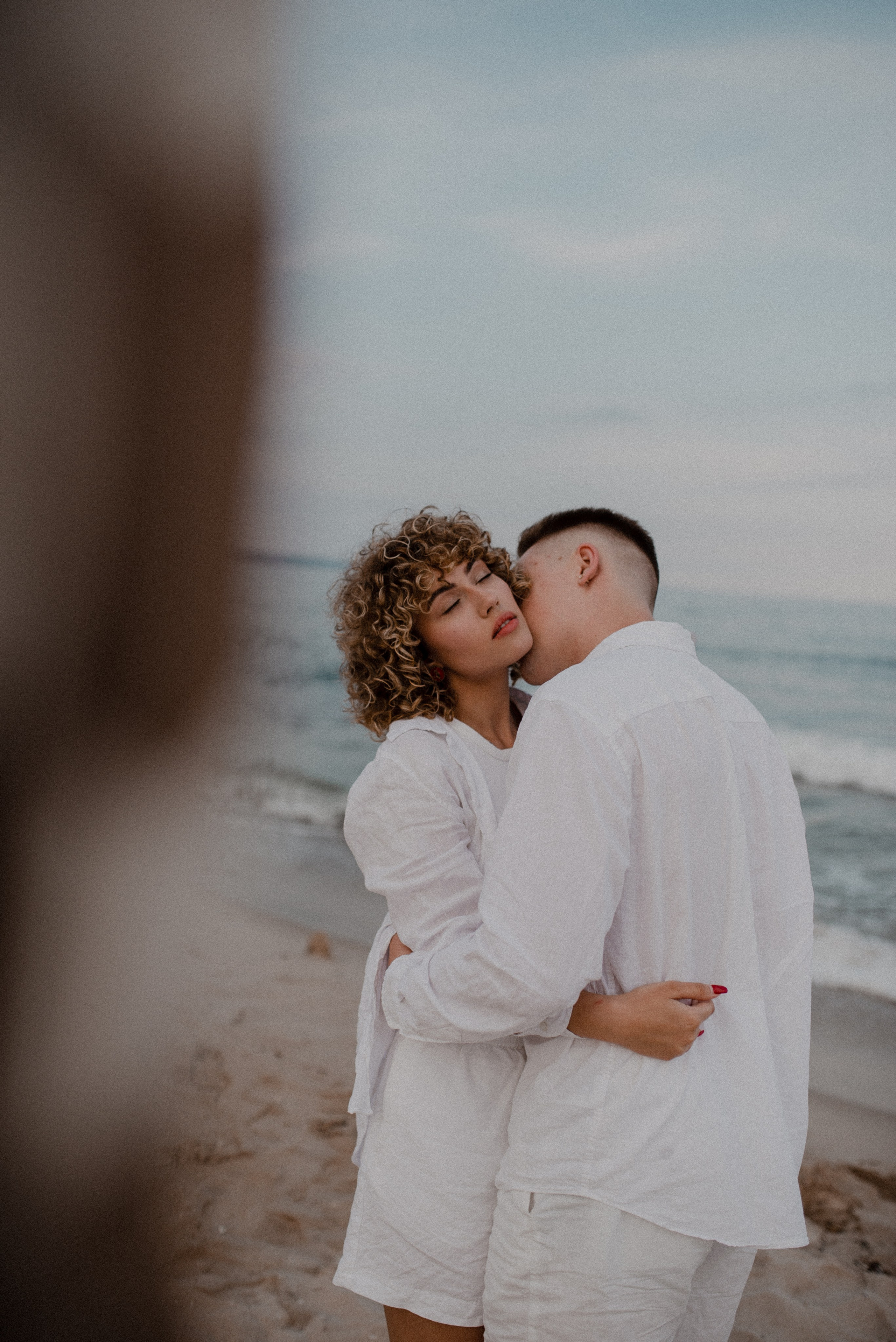 Фотосессия лавстори у моря Калининград. Семейная фотосессия Бутово Москва фотограф Алина Морщагина