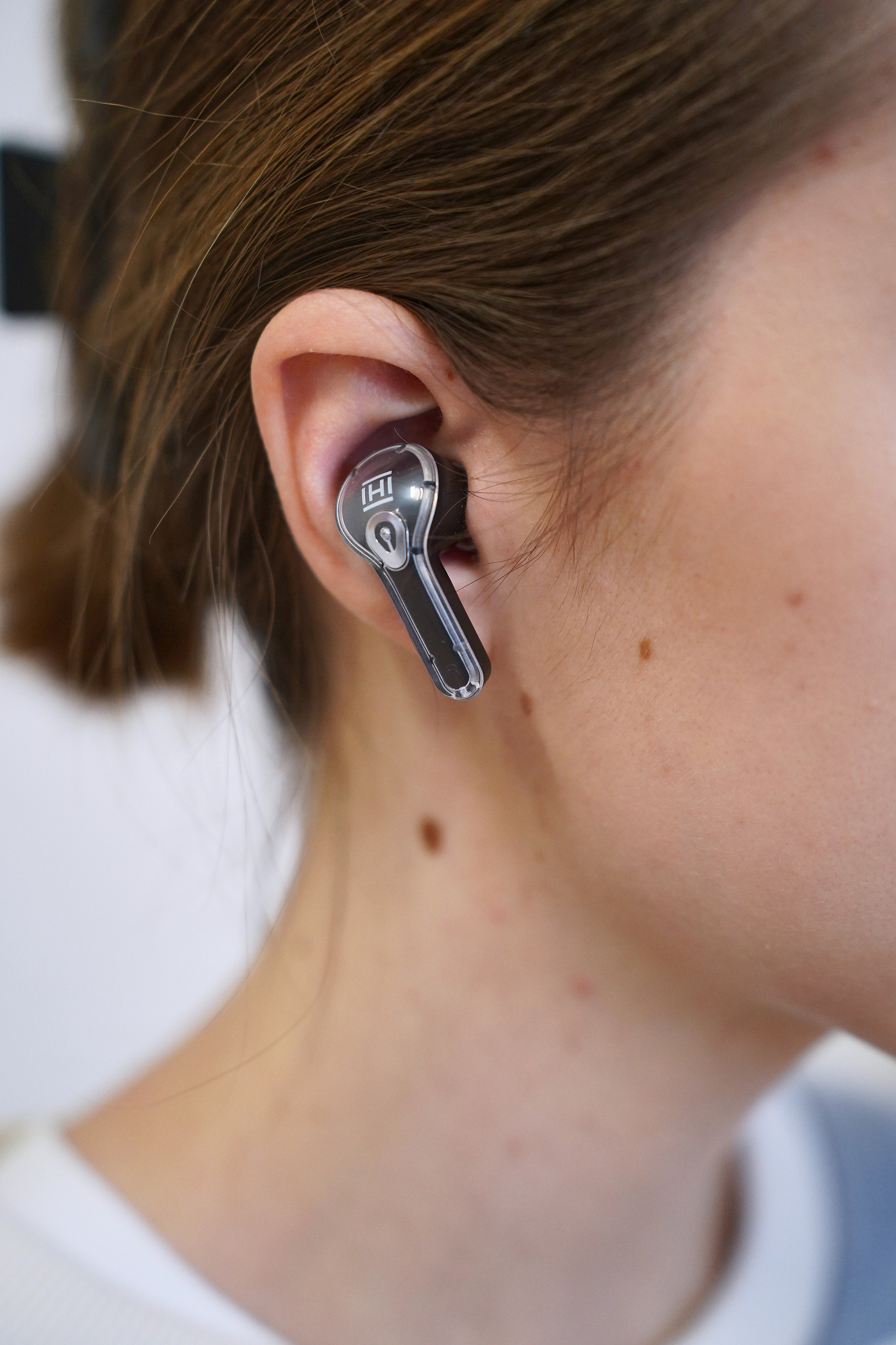 Наушники в интерьере. Фотограф