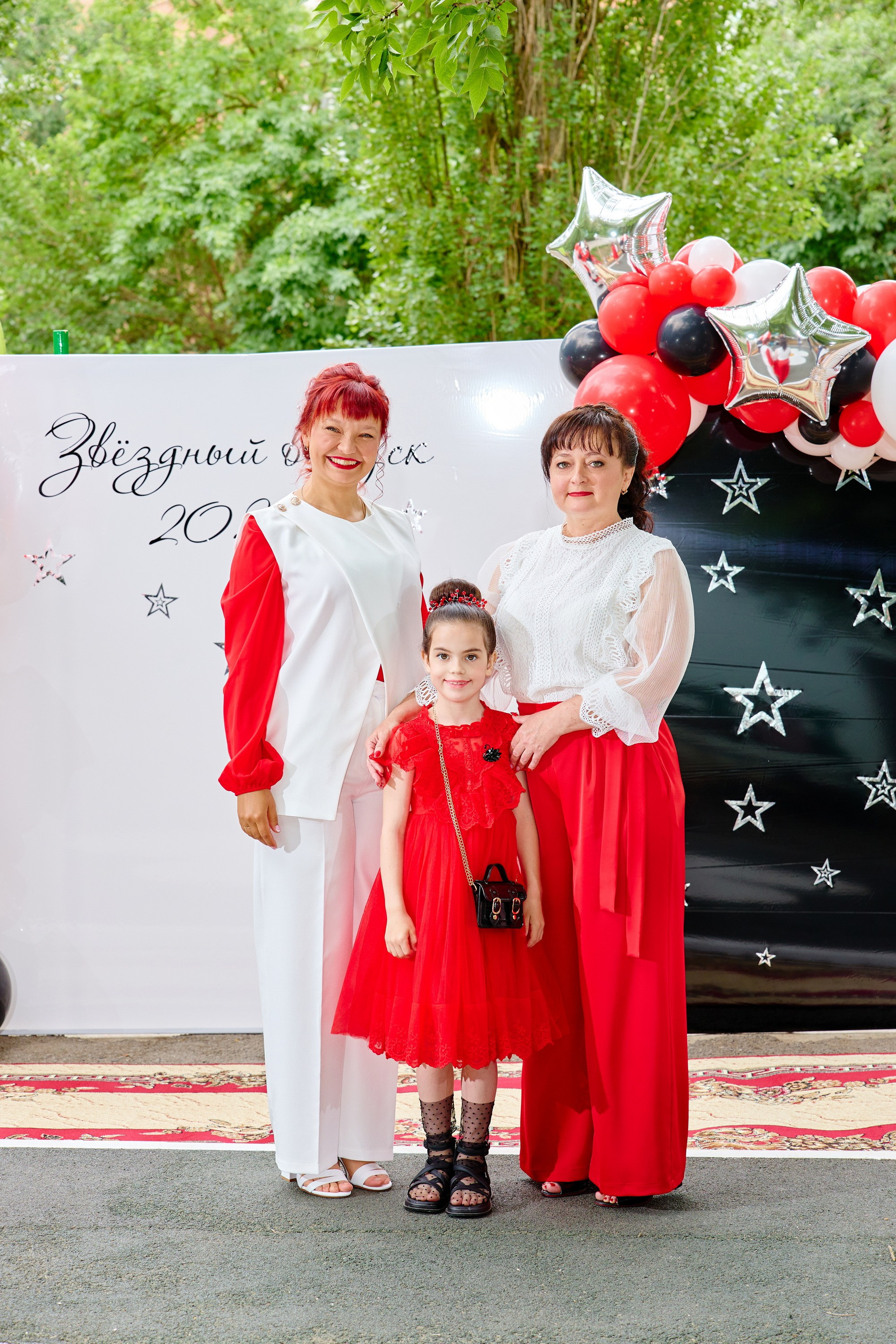 Выпускной 45 сад. Фотограф Выпускные альбомы Таганрог Сергей Коробченко