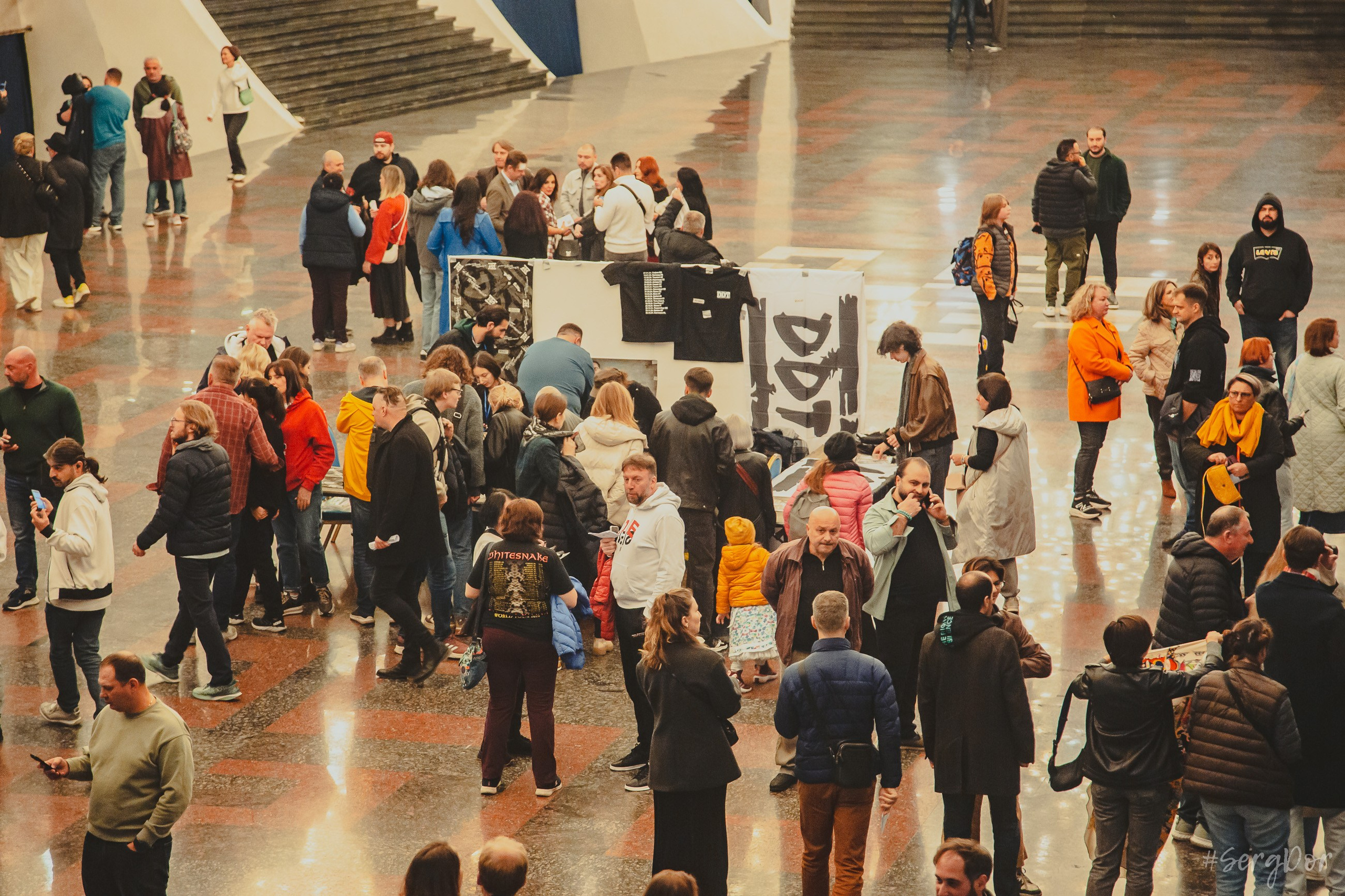 ДДТ, DDT, Ереван, 03.11.2024, СКК, Спортивно-концертный комплекс имени Карена Демирчяна, Երևան, Армения, большой концерт, 3 ноября 2024 года, Юрий Шевчук, SergDor, #SergDor