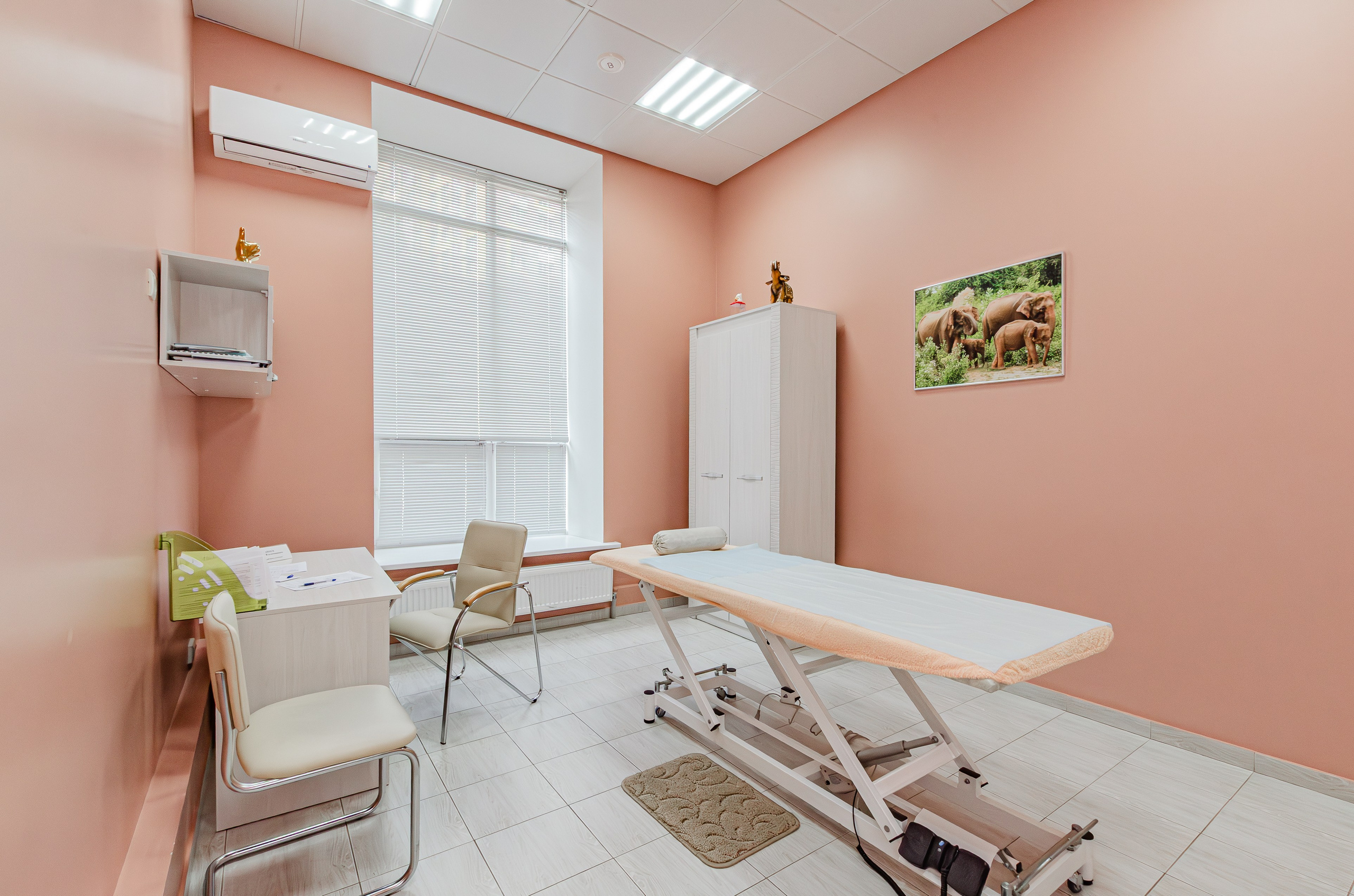 Клиника доктора Зайцева. Nataliphotokzn.ru Фотограф. Казань. Интерьерная съёмка