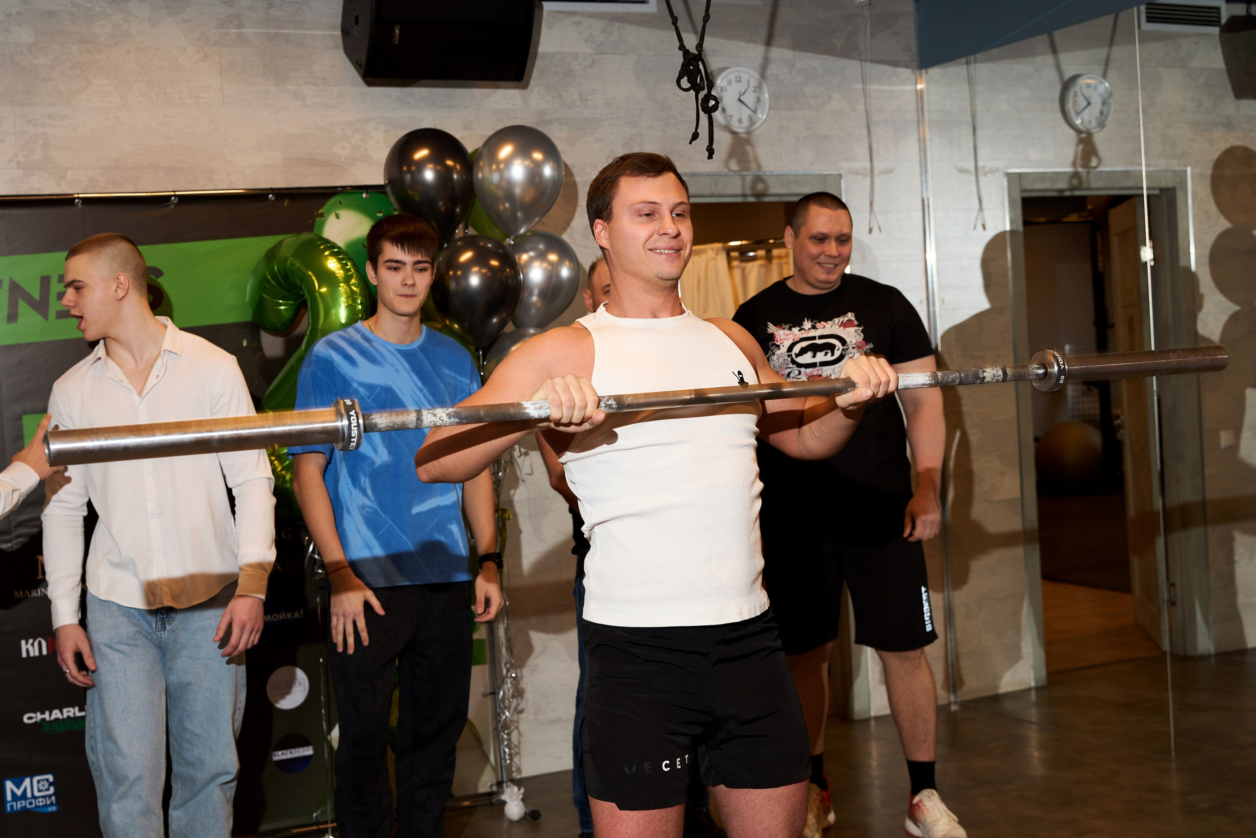 SQ — ФИТНЕС. 2 ГОДА. Фотограф Липецк. Фотограф в Липецке Татьяна Минаева. Портретный фотограф Липецк. Свадебный фотограф Липецк. Бизнес фотограф Липецк