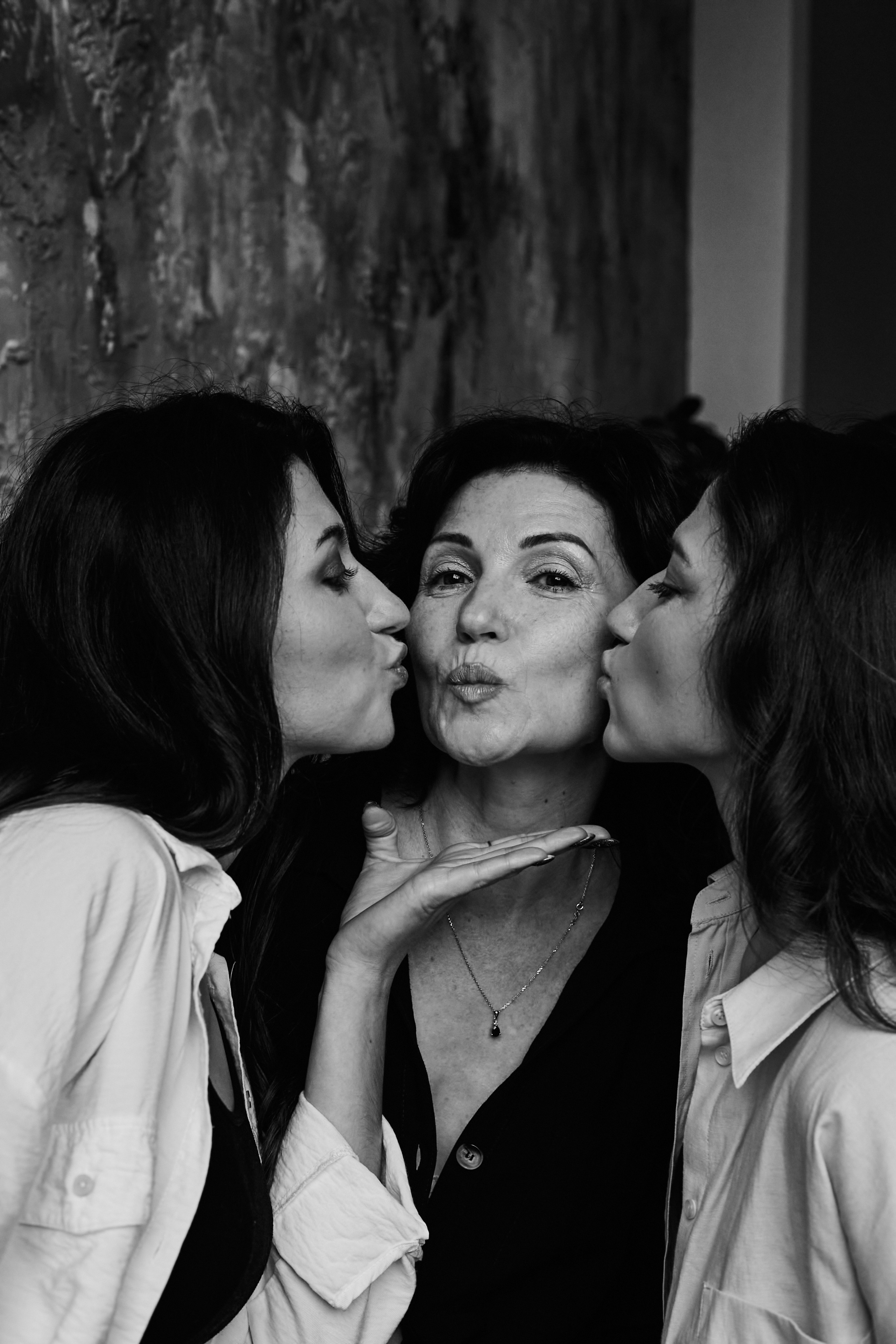 Мама с дочками. Budanovaphoto.ru