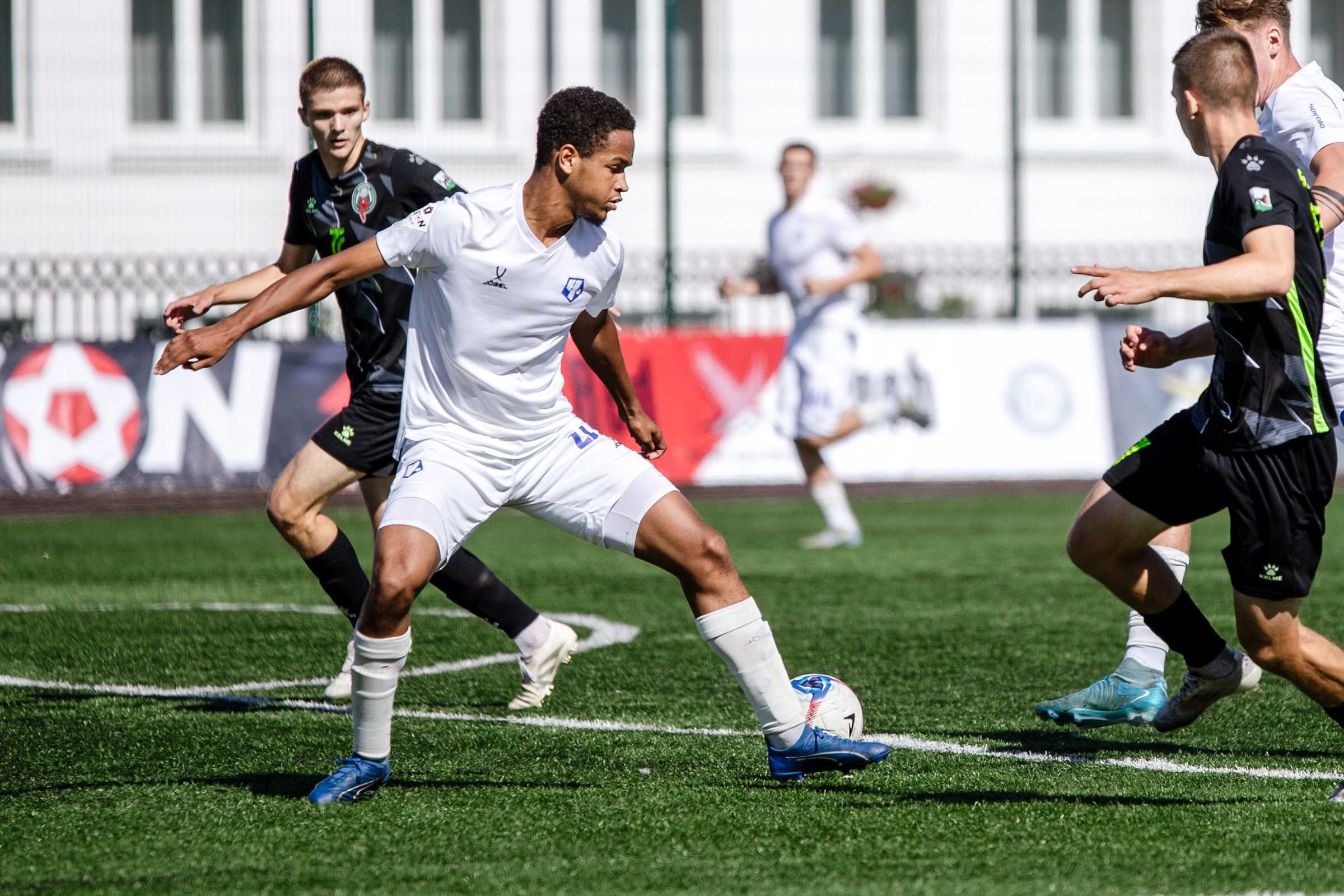 Первенство России по футболу LEON-Вторая лига Б | ФК Иркутск — Чертаново (Москва) | 24.08.25. Фотограф в Иркутске Евгения Айвазова