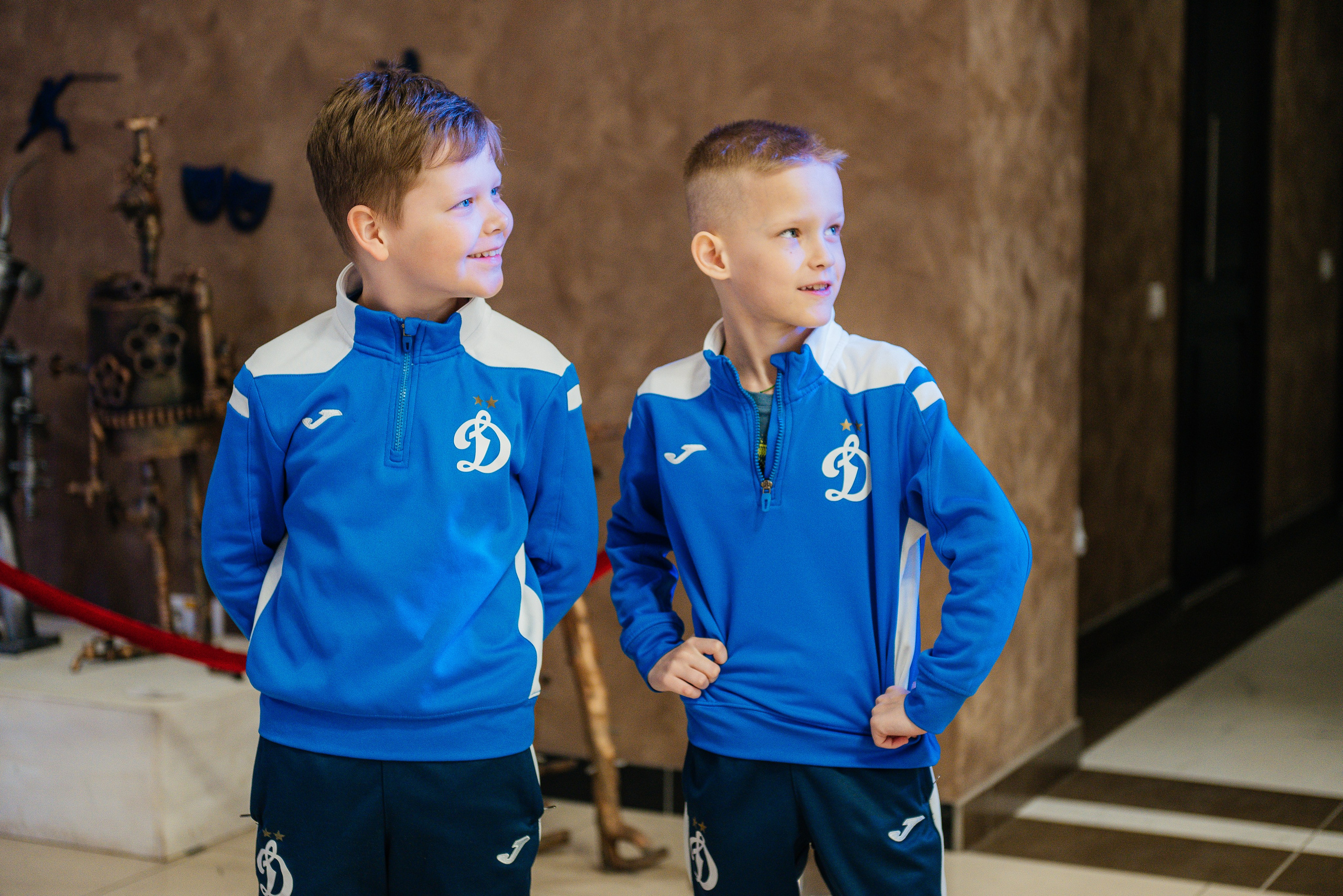 ЛИГА.БРО: JUNIOR 23/24. Свадебный и репортажный фотограф Никита Сницарев в Барнауле