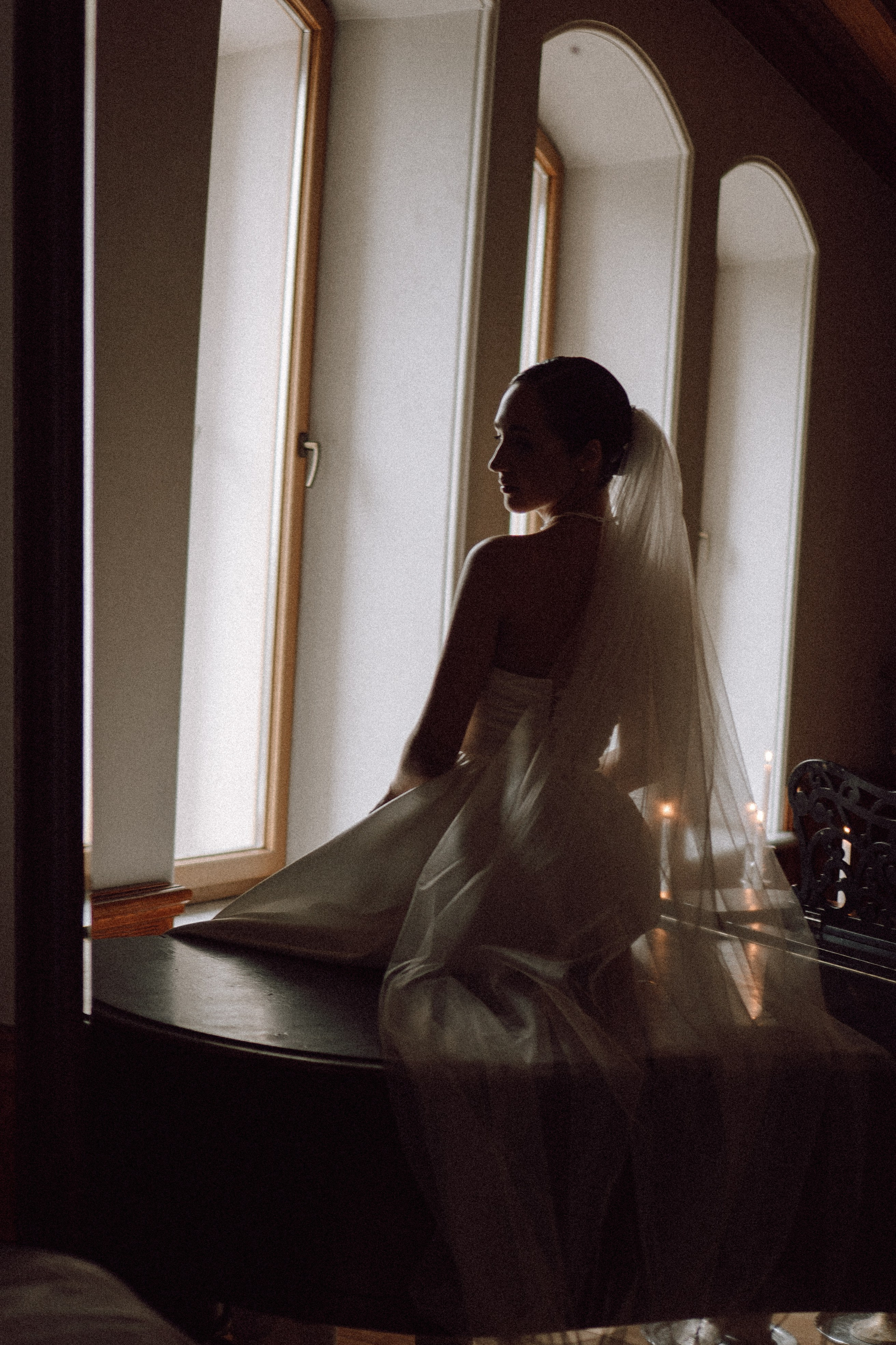 СВАДЕБНАЯ ПРОГУЛКА В САНТК-ПЕТЕРБУРГЕ (ИСАКИЕВСКИЙ СОБОР, ЗИМНЯЯ КАНАВКА, ЭРМИТАЖ И БОЛЬШАЯ МОРСКАЯ УЛИЦА). Профессиональный фотограф, Санкт-Петербург — Виктория Богомолова